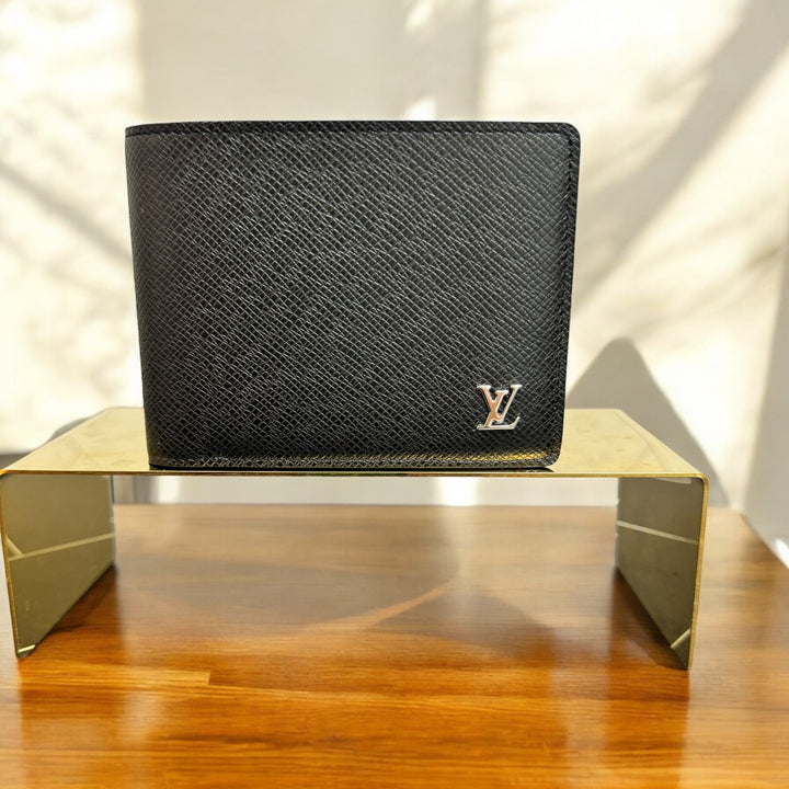 BRAND NEW- Louis Vuitton Black Taiga Leather Men’s Slender Wallet