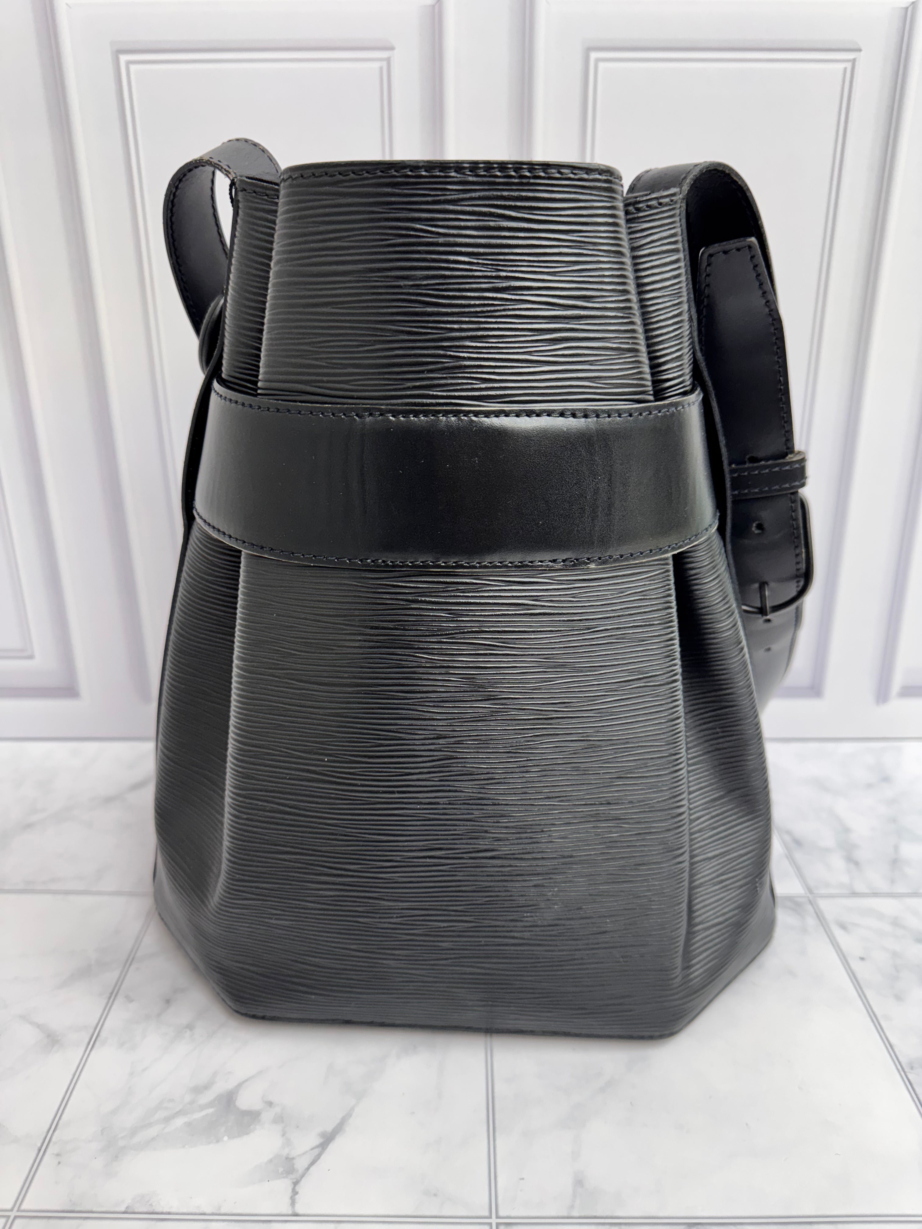 *DONS DROP* Louis Vuitton Black Leather Sac D'Epaule Shoulder Bag