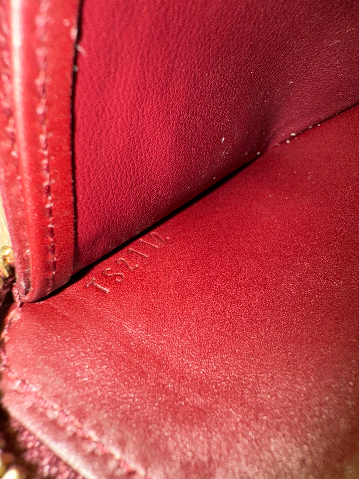 Louis Vuitton Burgundy Vernis Compact Zippy Wallet