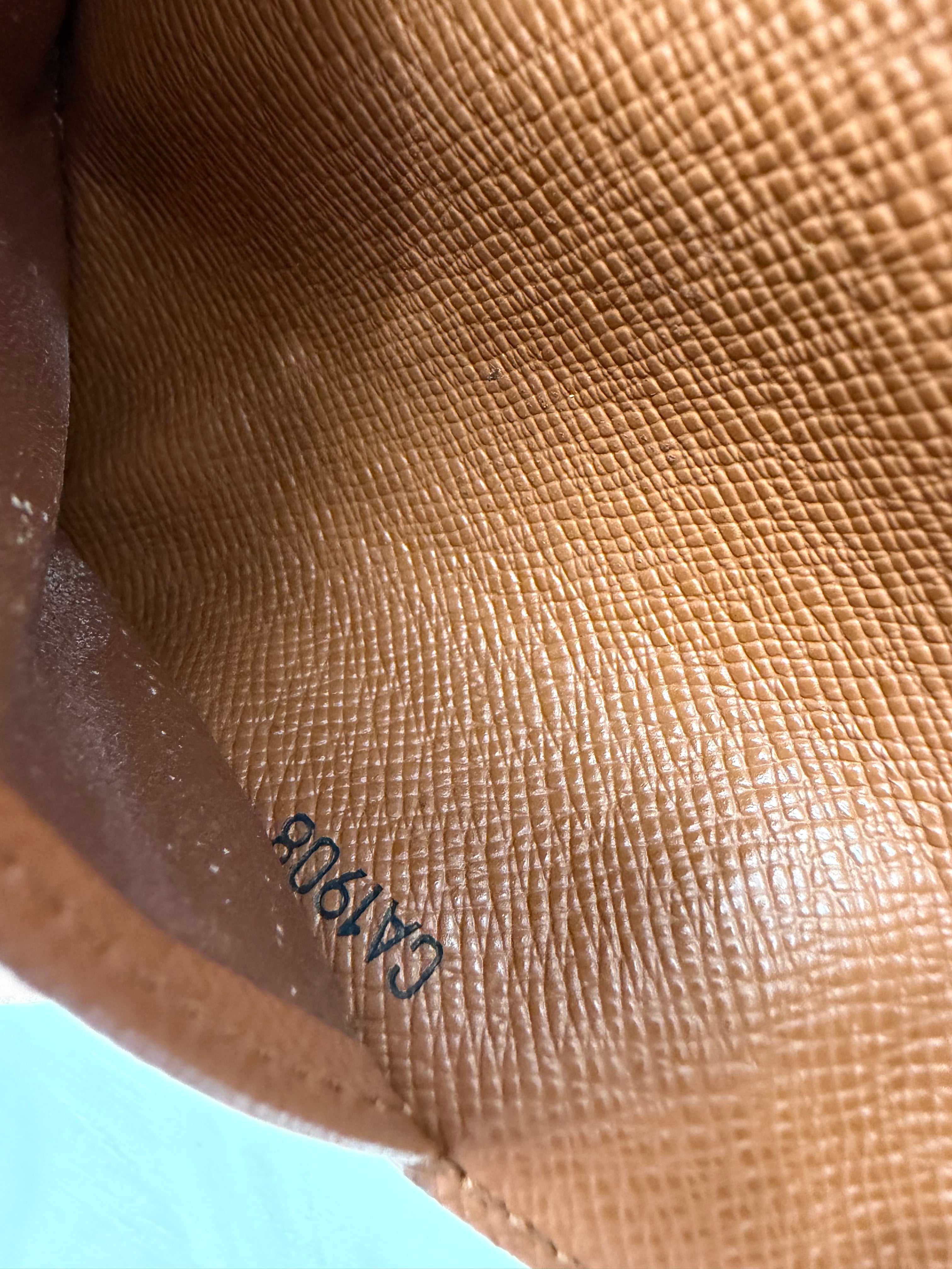 Louis Vuitton Monogram Passport Agenda PM