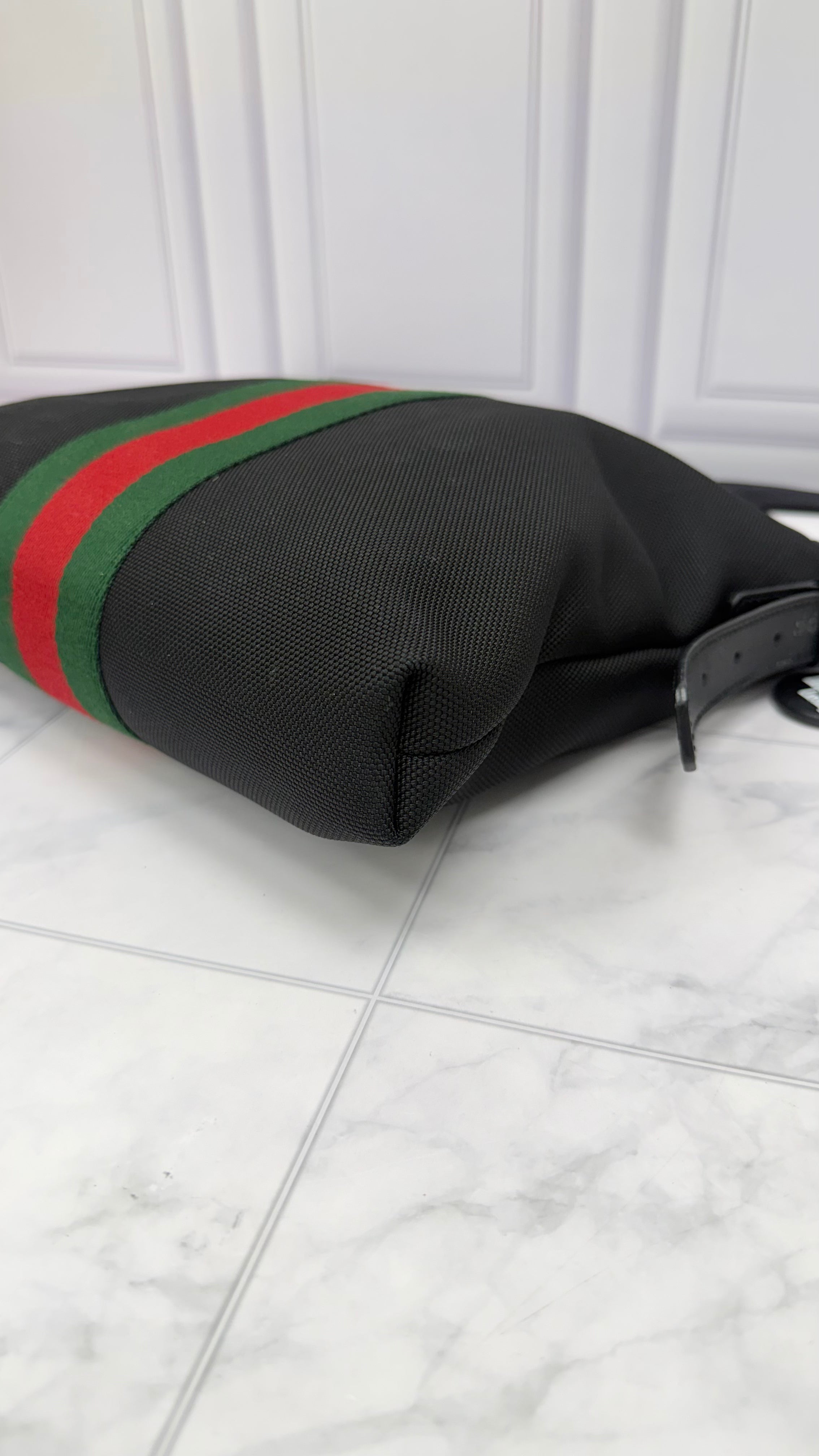 Gucci Black Techno Canvas Web Messenger Bag