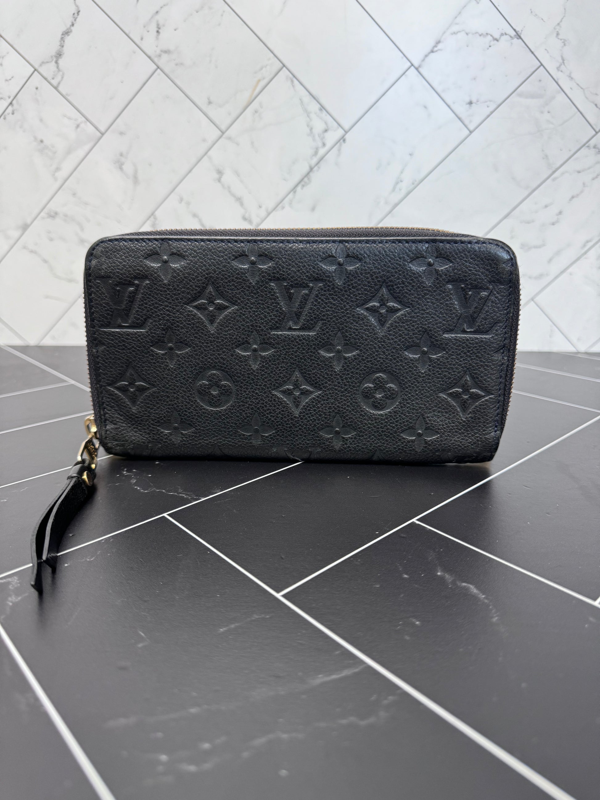 Louis Vuitton Black Empreinte Zippy Organizer Wallet