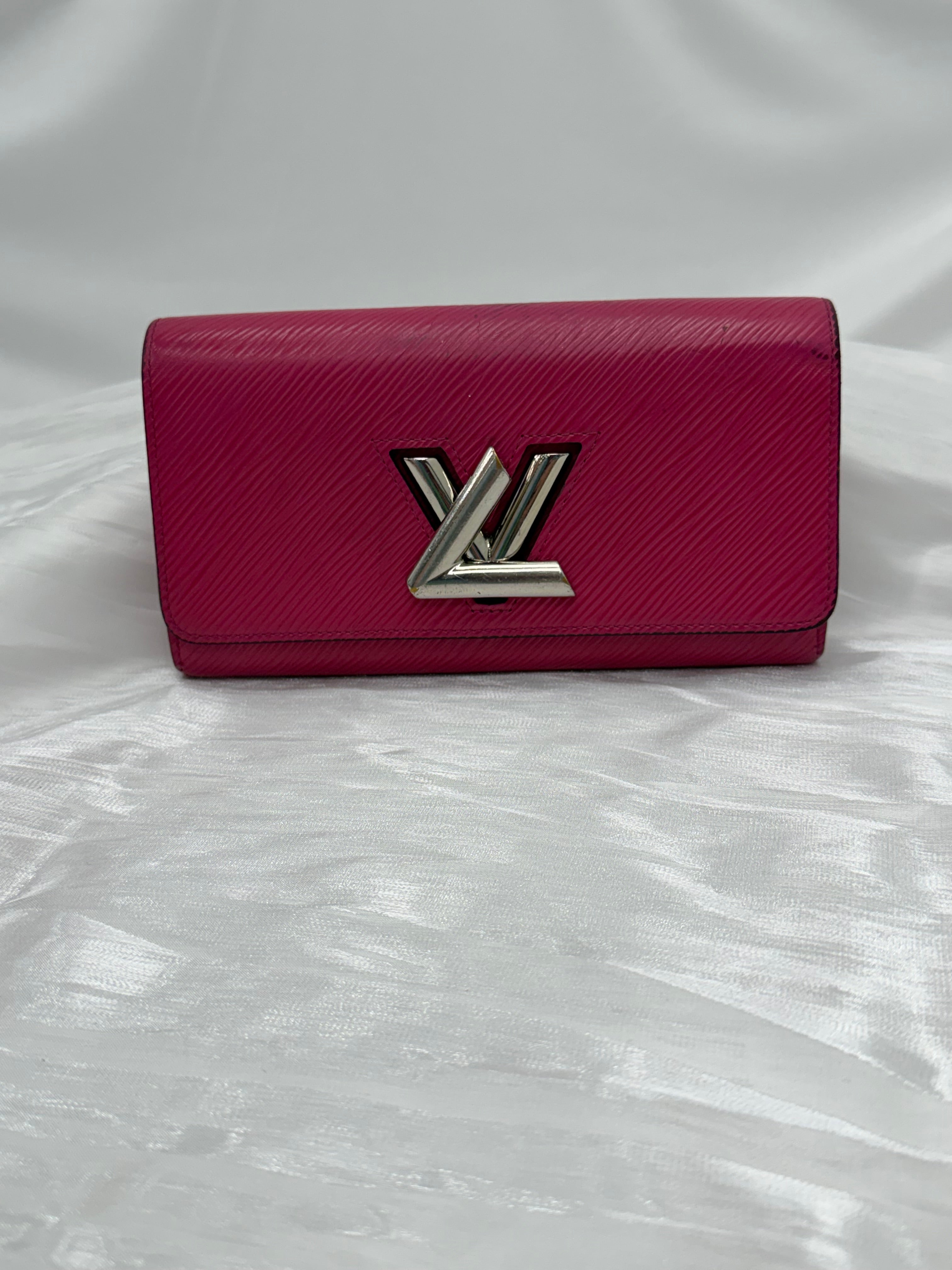 Louis Vuitton Pink Epi Twist Sarah Wallet