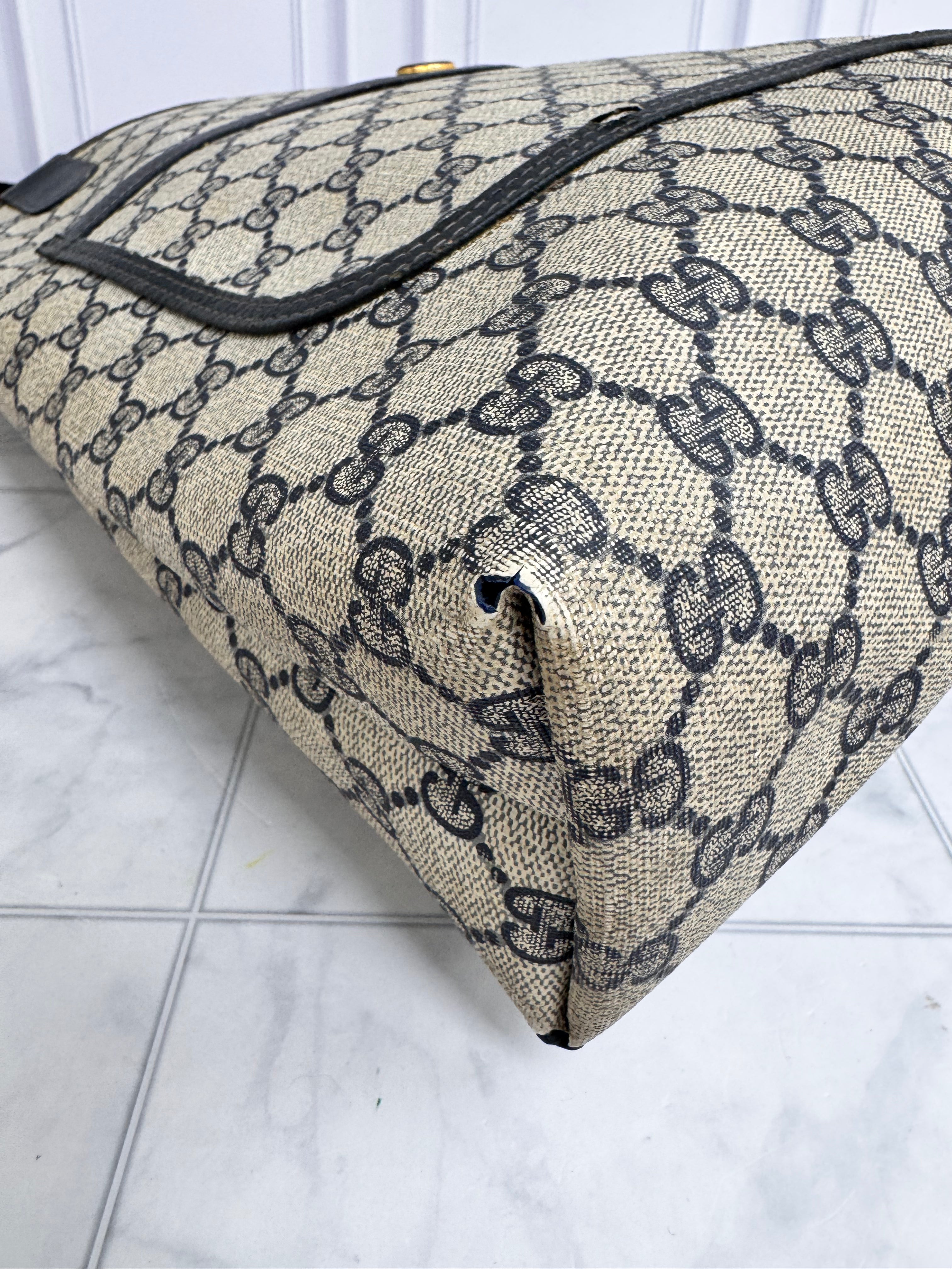 Gucci GG Supreme Sherry Line Tote Bag