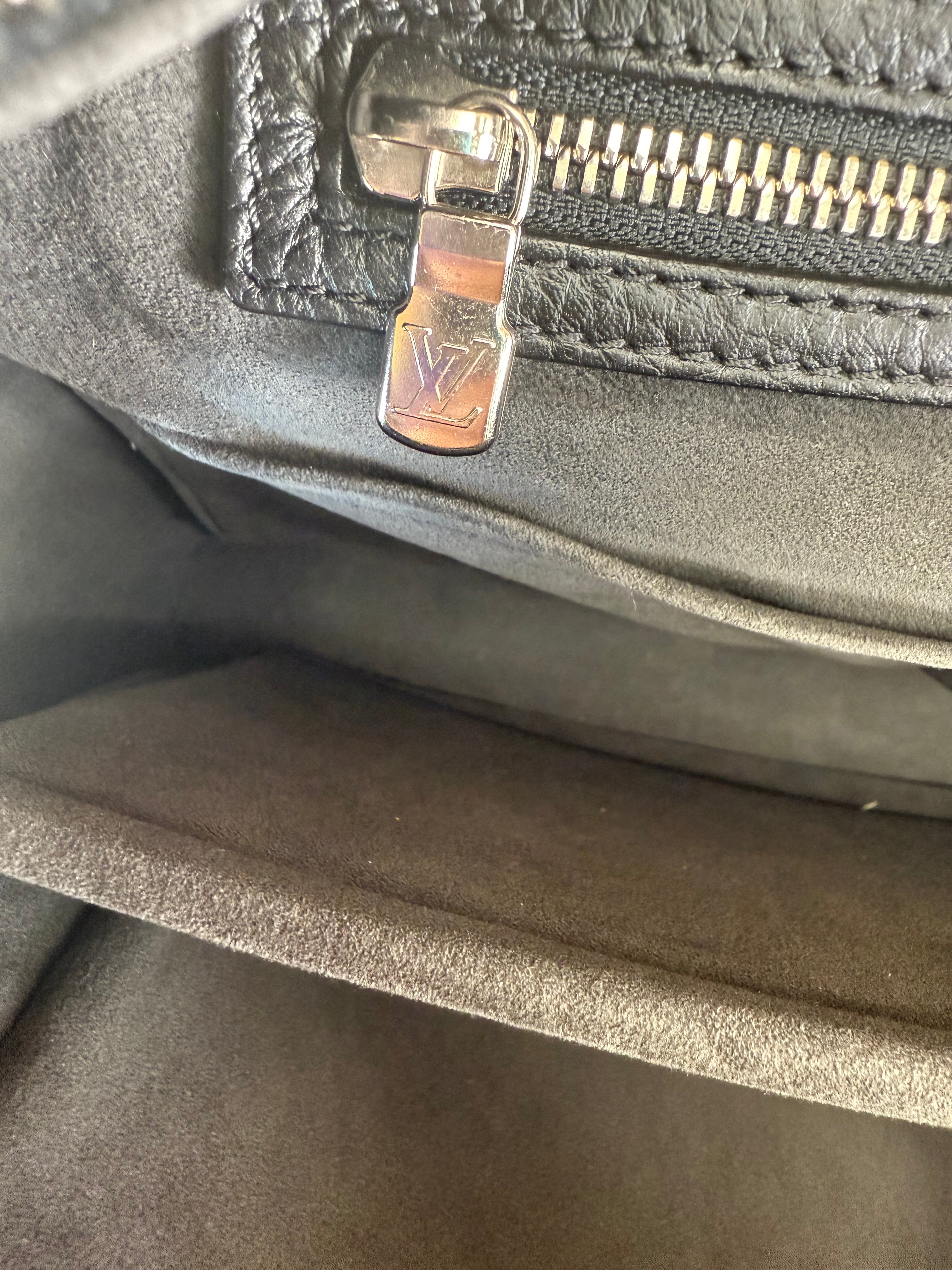 Louis Vuitton Black Voyage GM