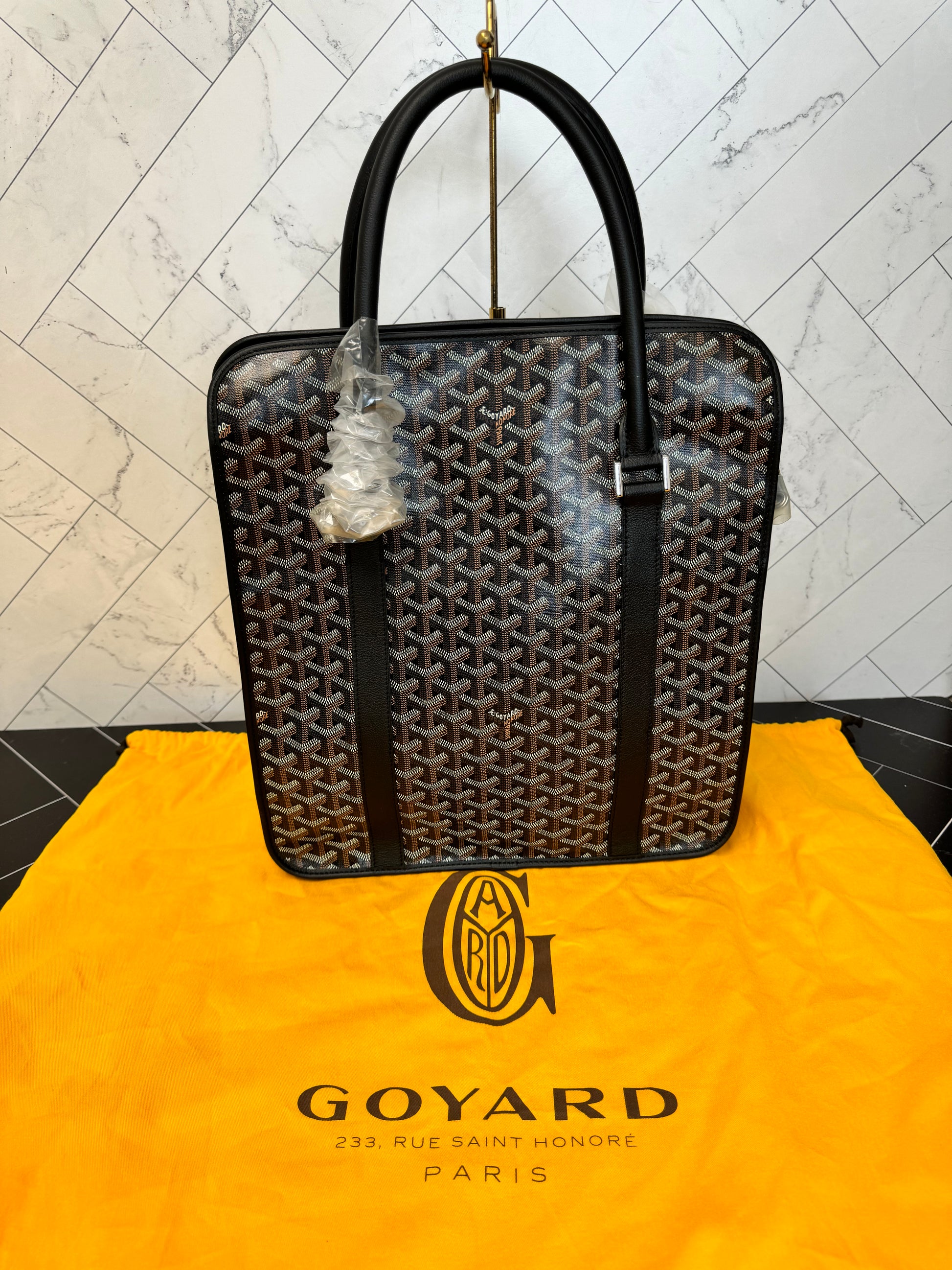 BRAND NEW- Goyard Black Bourgogne Bag