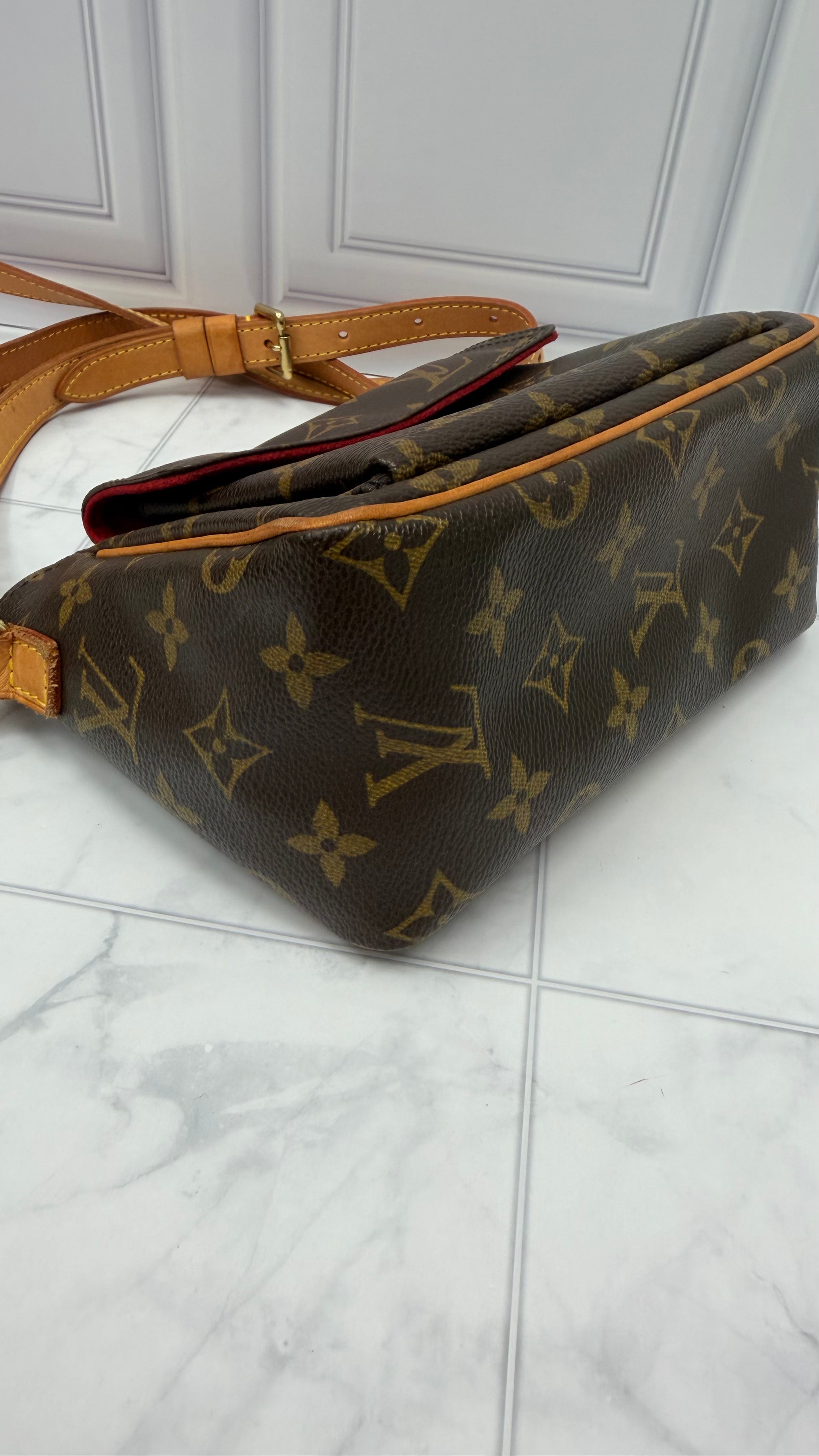 *DONS DROP* Louis Vuitton Monogram Viva Cite PM Crossbody Bag