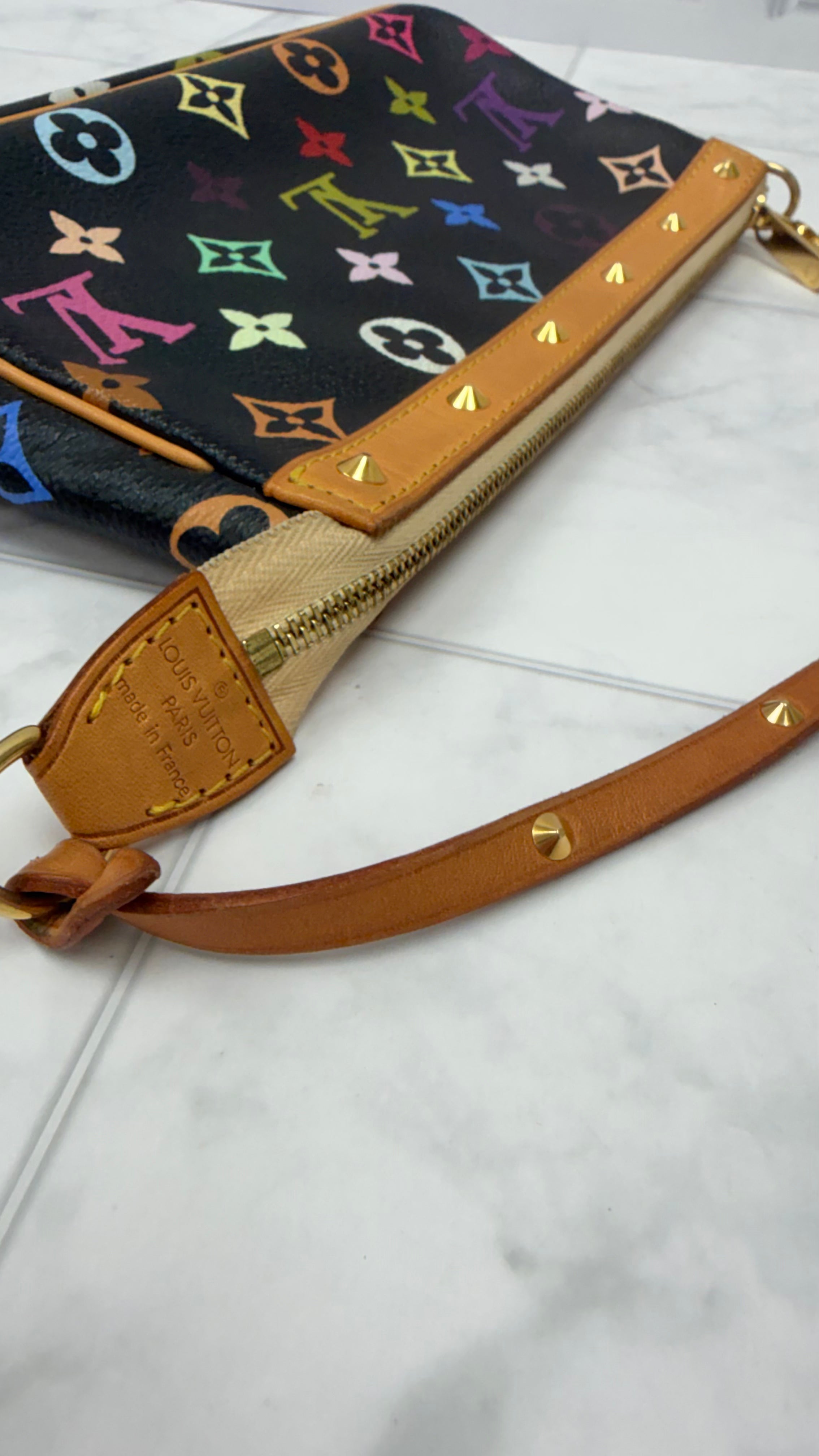 *DONS DROP*Louis Vuitton Black Multicolor Monogram Accessories Pochette