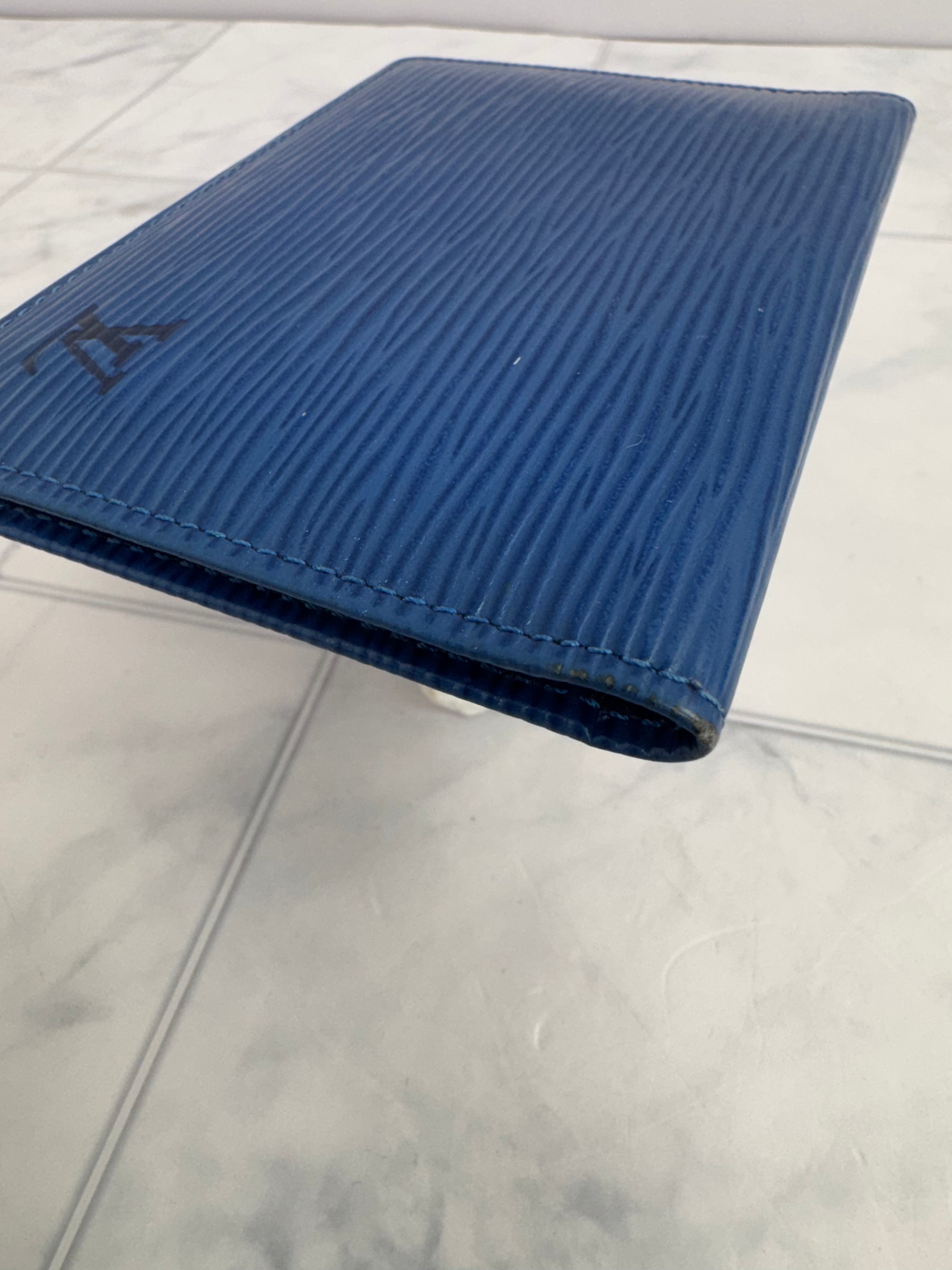 Louis Vuitton Blue Epi Card Case