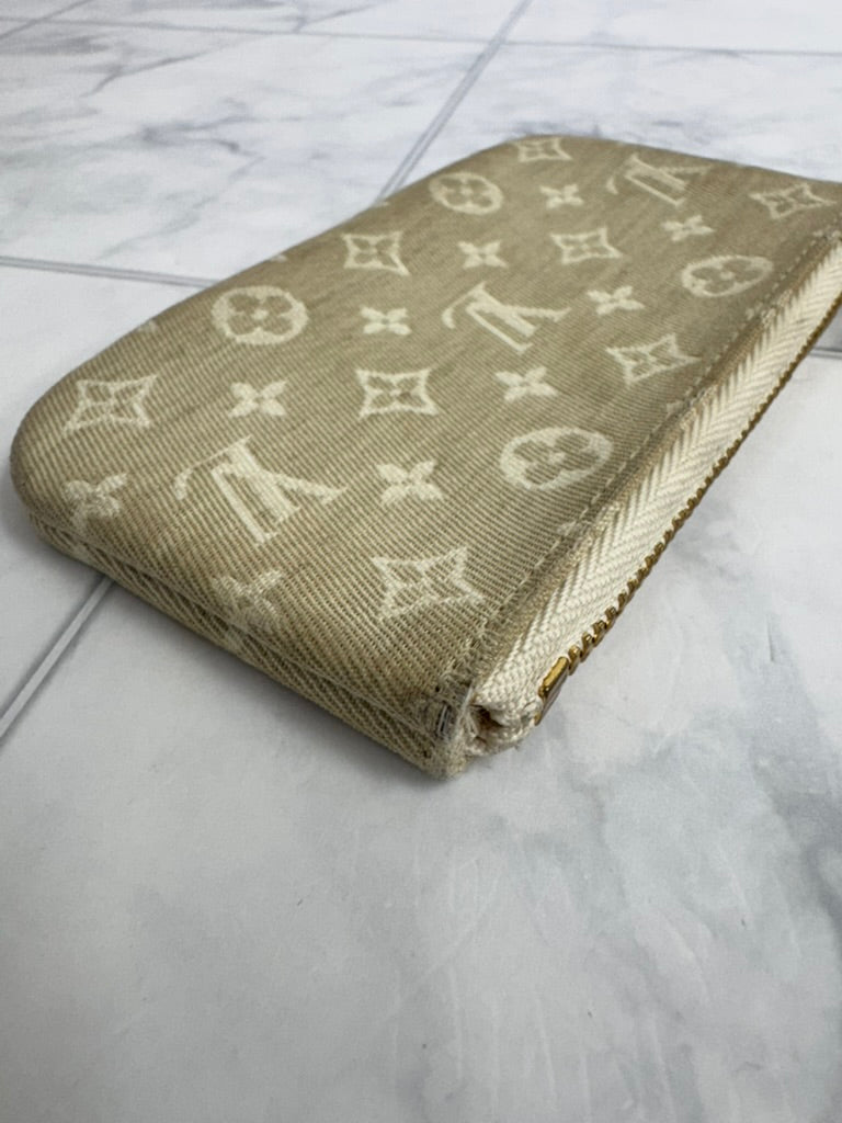 Louis Vuitton Beige Mini Lin Canvas Key Cles