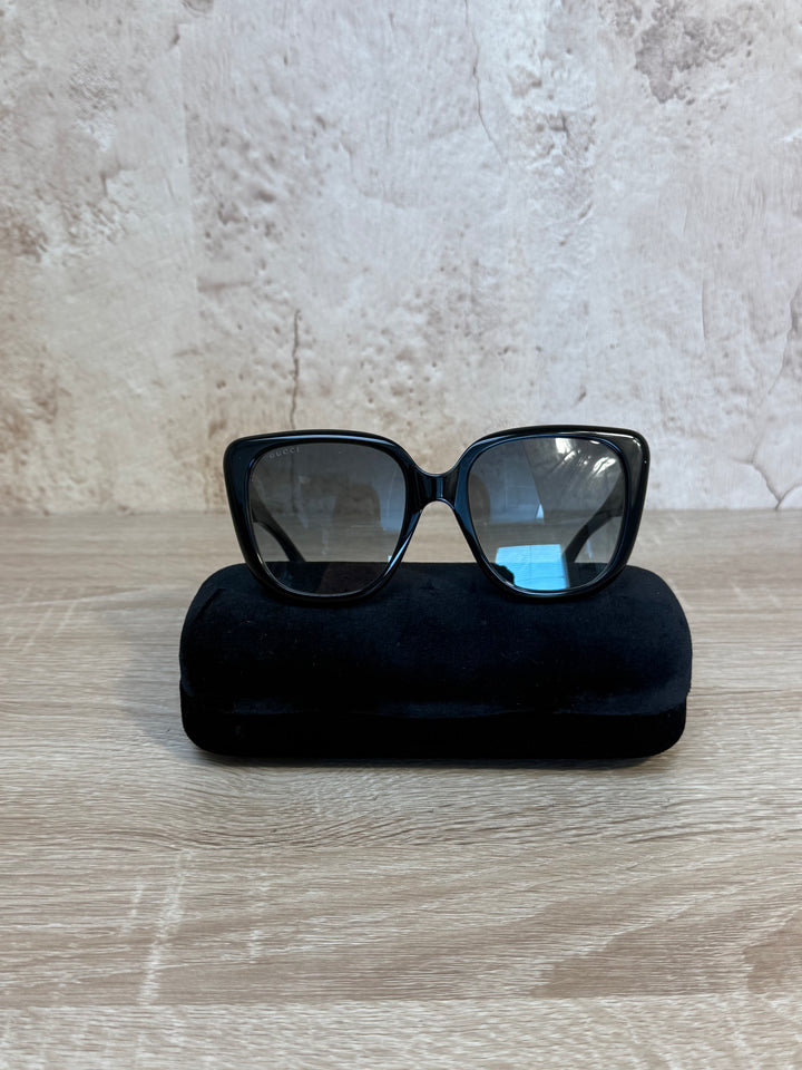 Gucci Black Oversized Women’s Cateye Sunglasses