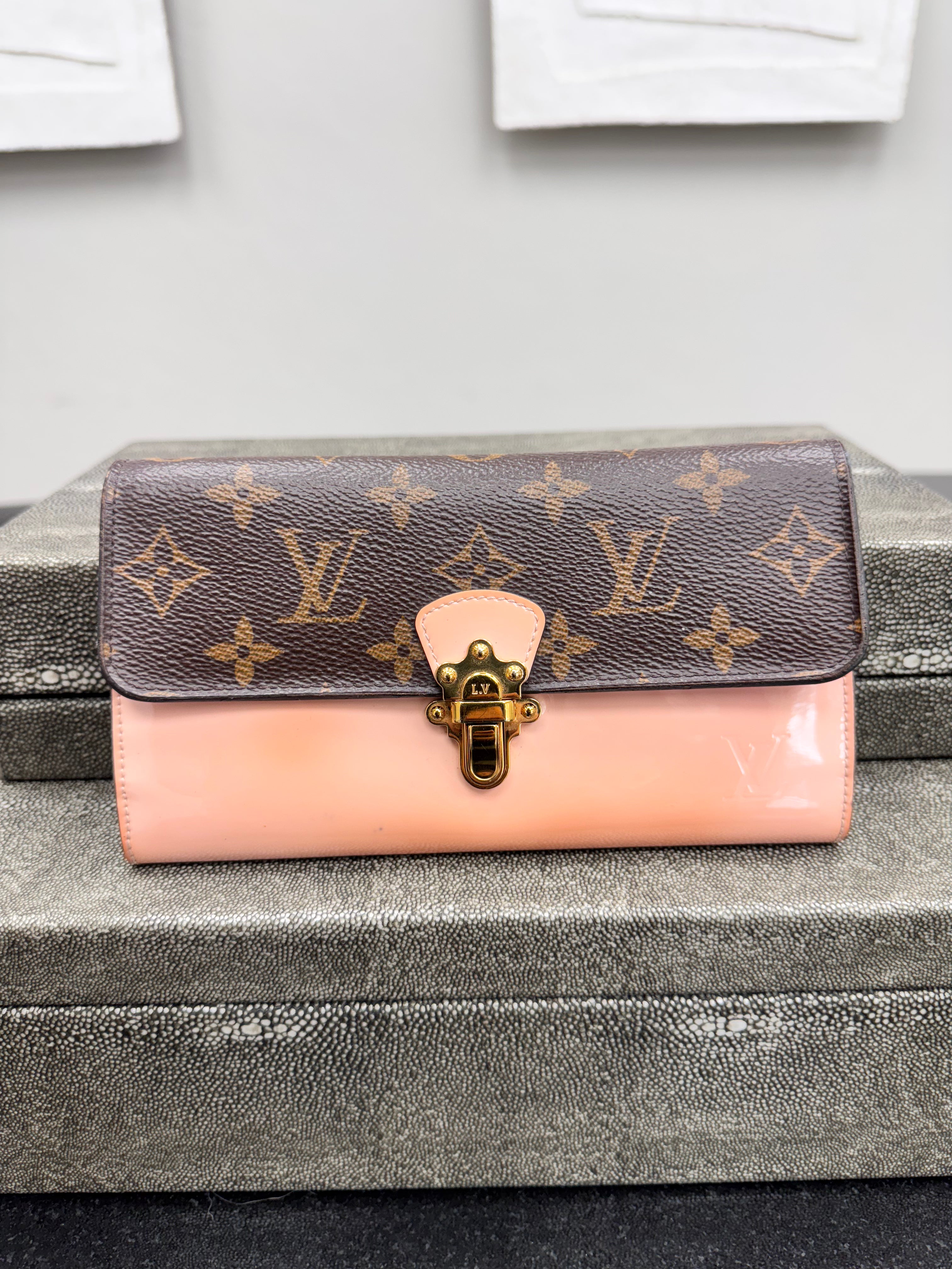 Louis Vuitton Monogram And Pink Vernis Cherrywood Long Wallet