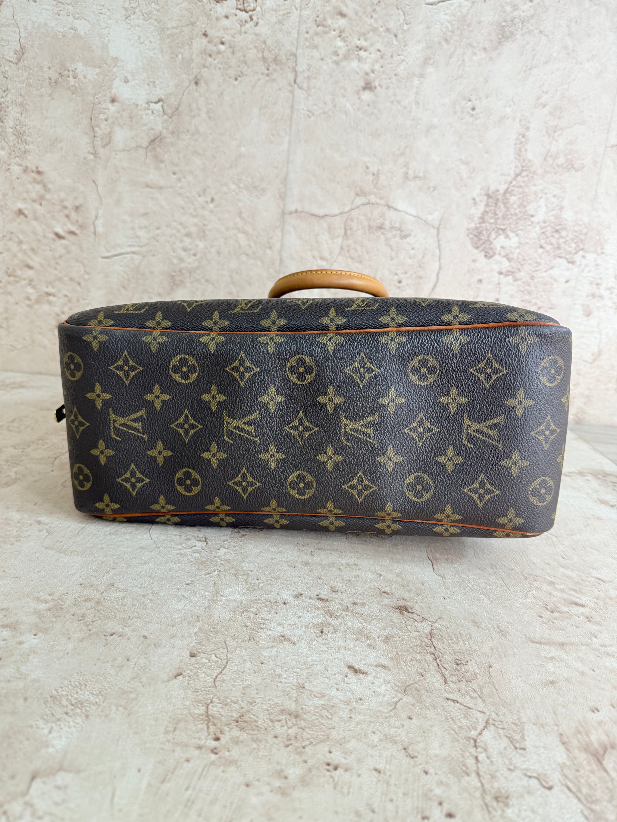 Louis Vuitton Monogram Deauville Bag