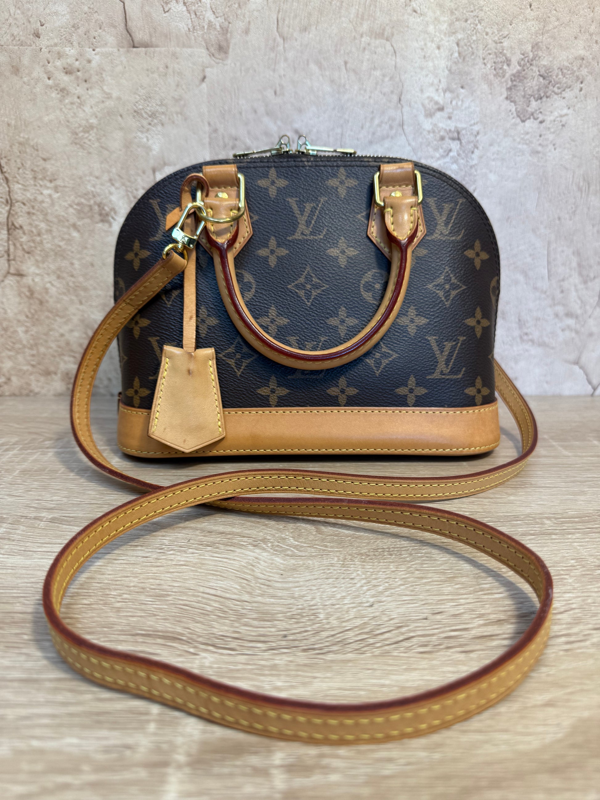 Louis Vuitton Monogram Alma BB