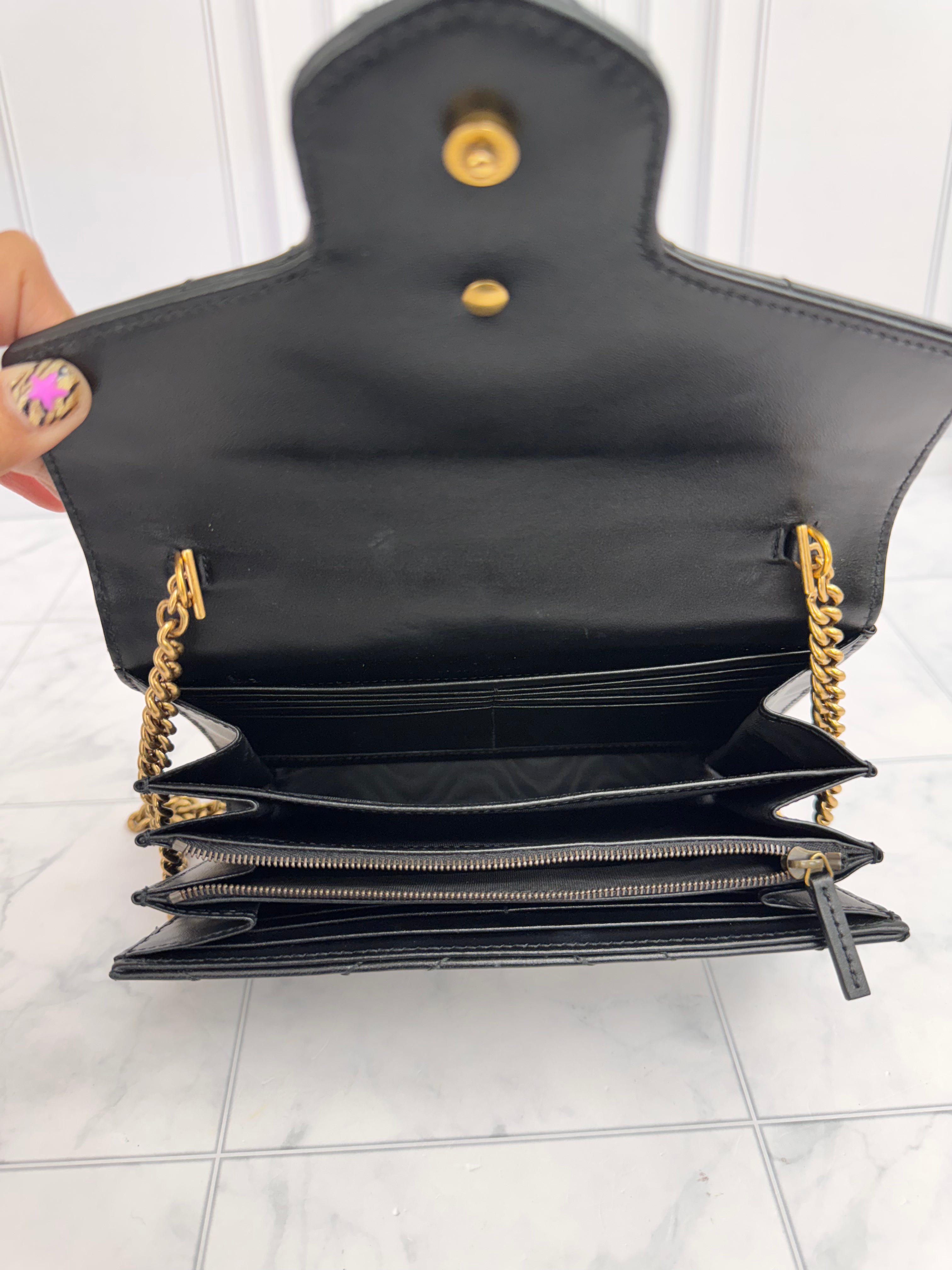 Gucci Black Chevron Quilted Leather GG Marmont Wallet On A Chain