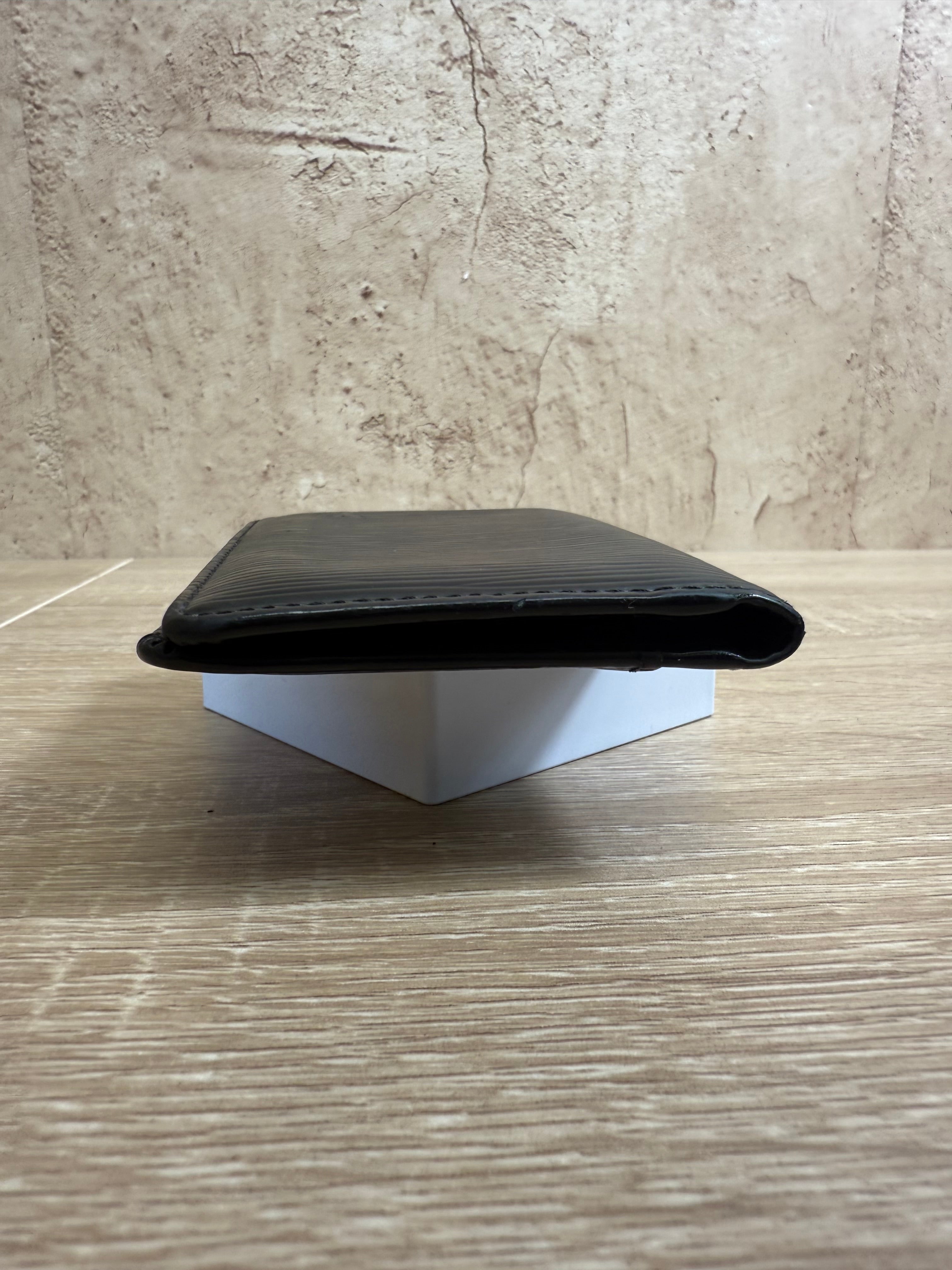 Louis Vuitton Black Epi Pocket Organizer