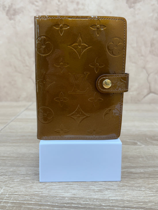 Louis Vuitton Bronze Vernis Passport Agenda PM