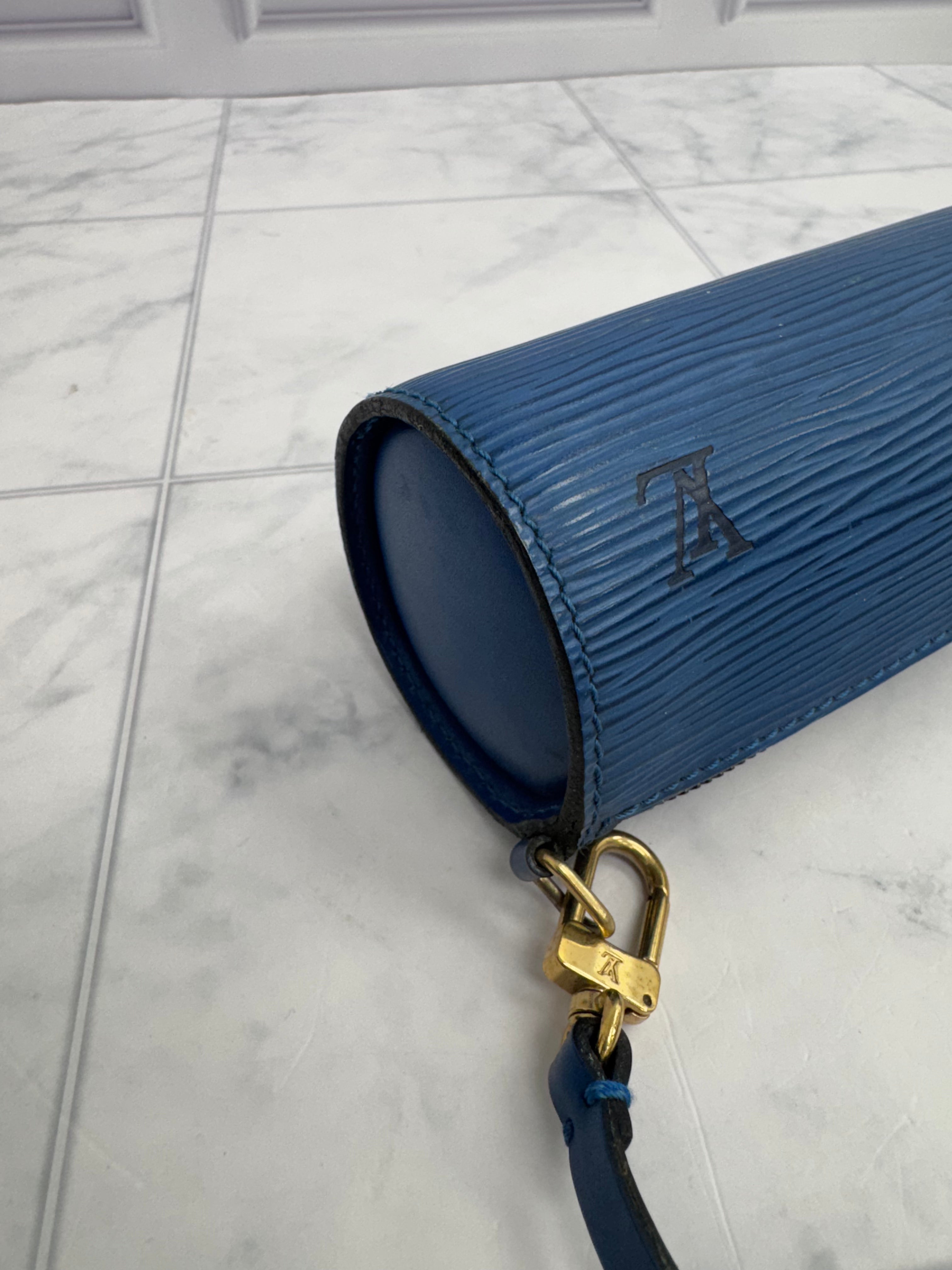 Louis Vuitton Blue Epi Leather Papillon Pochette