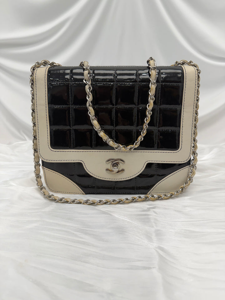 Chanel White & Black Patent Leather Chocolate Bar Square Bag