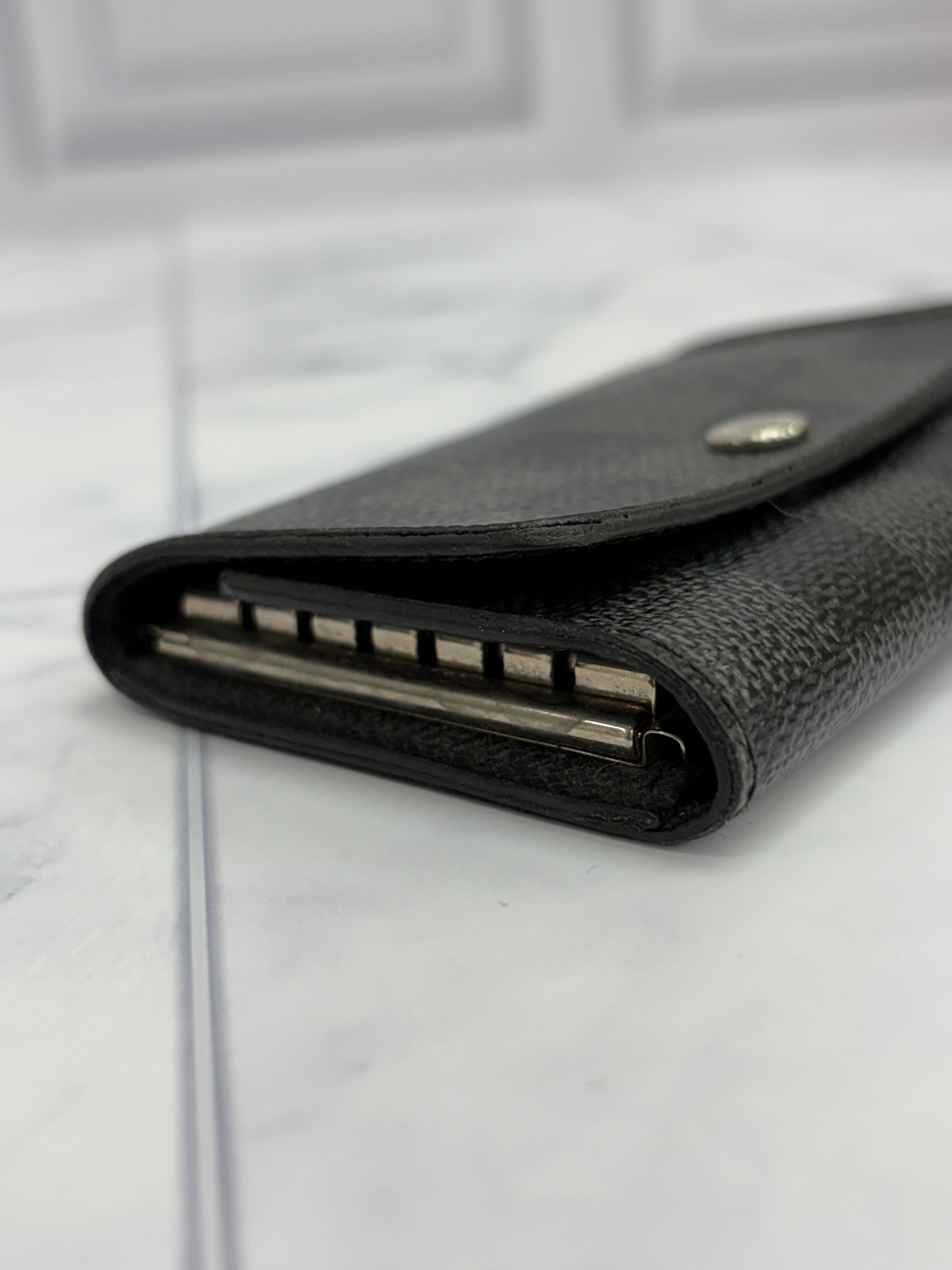 Louis Vuitton Damier Graphite 6 Ring Key Case