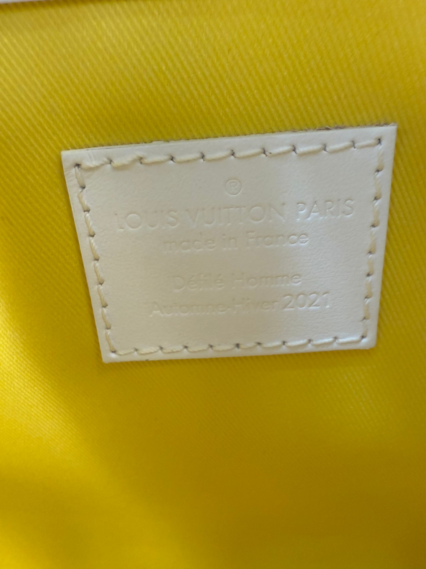 LIKE NEW- Louis Vuitton X Virgil Abloh Everyday Keepall Bandouliere 50