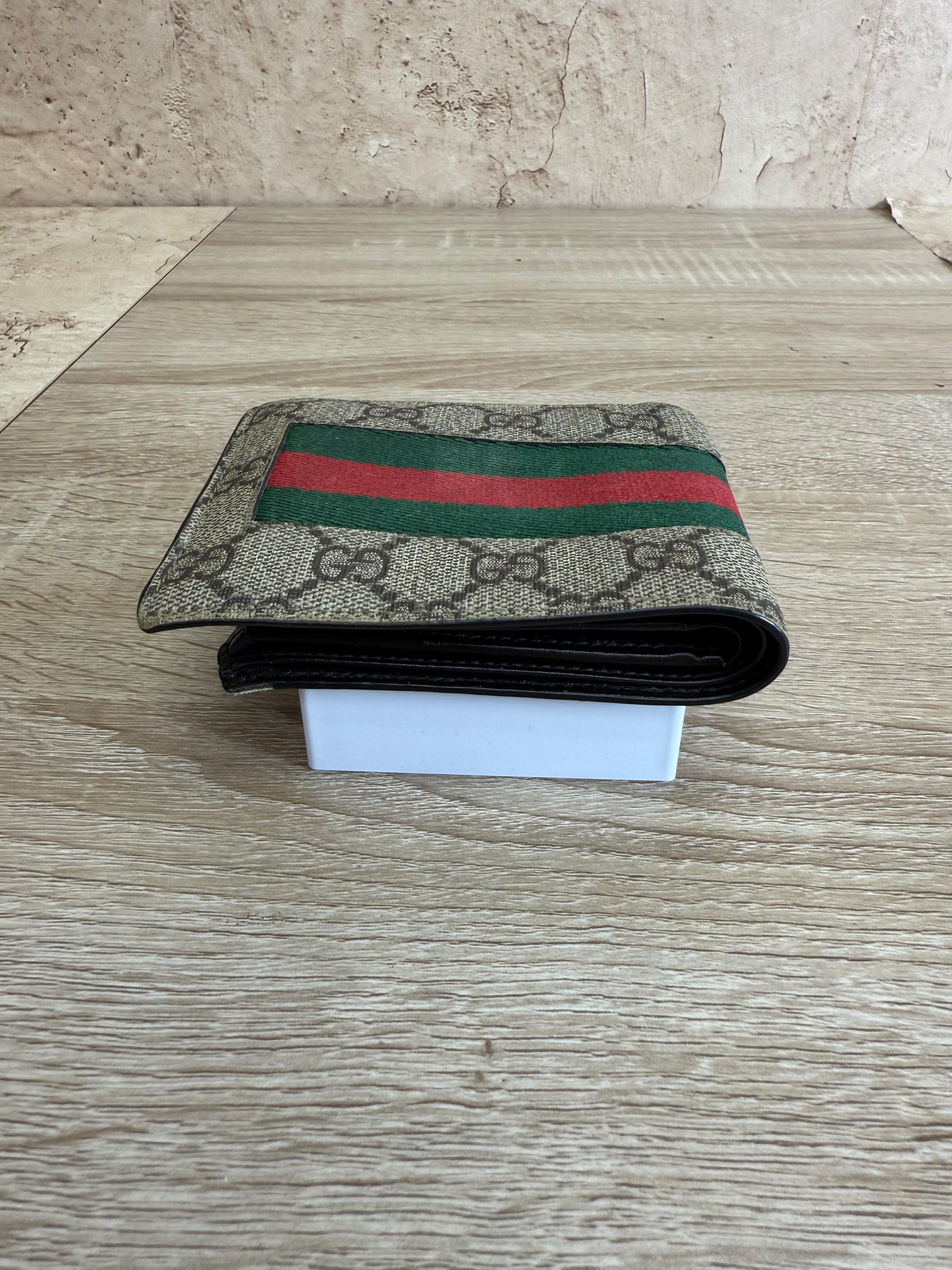 Gucci Brown Canvas GG Supreme Bifold Wallet