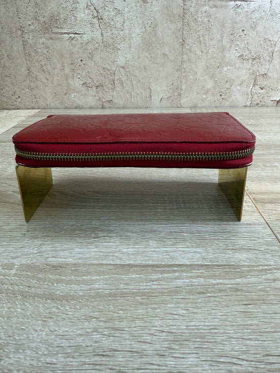 Louis Vuitton Red Vernis Zippy Wallet