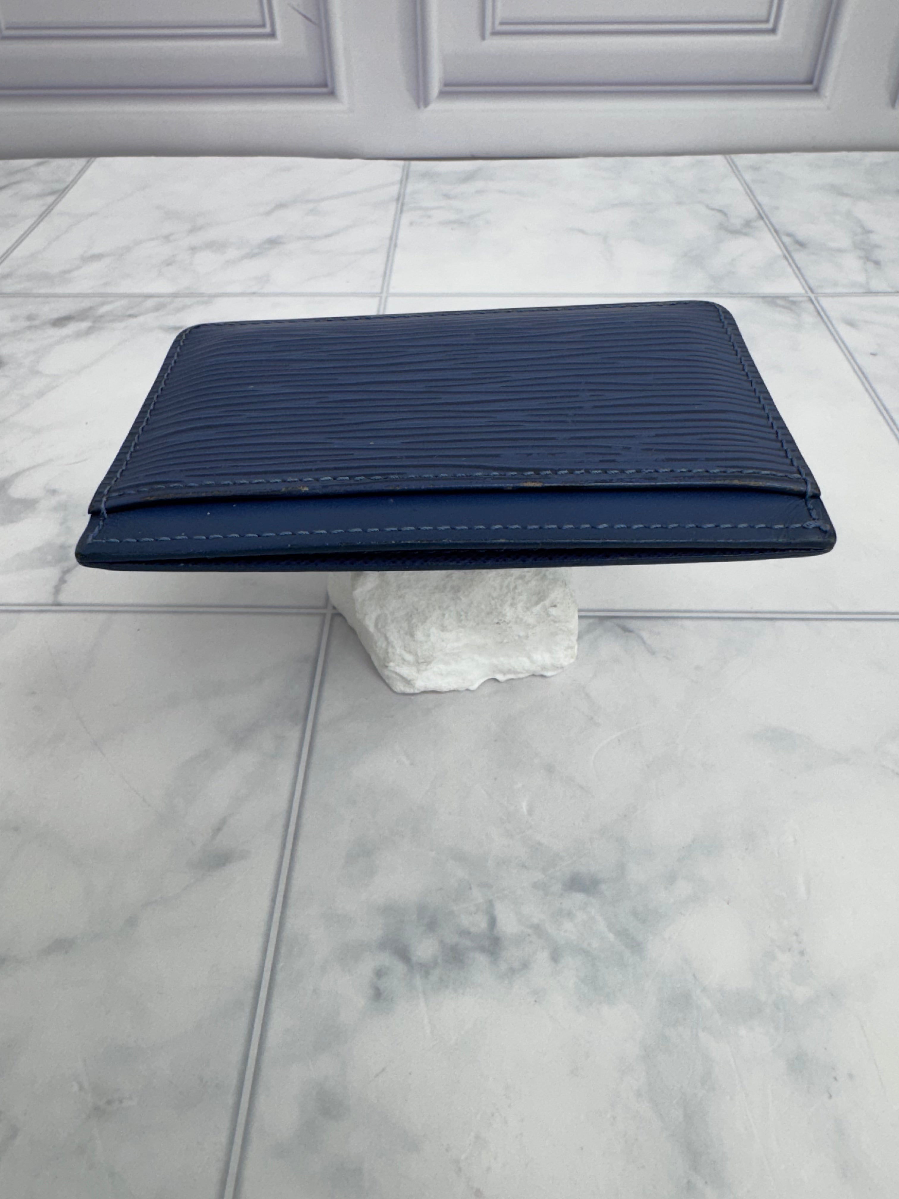 Louis Vuitton Blue Epi Card Holder