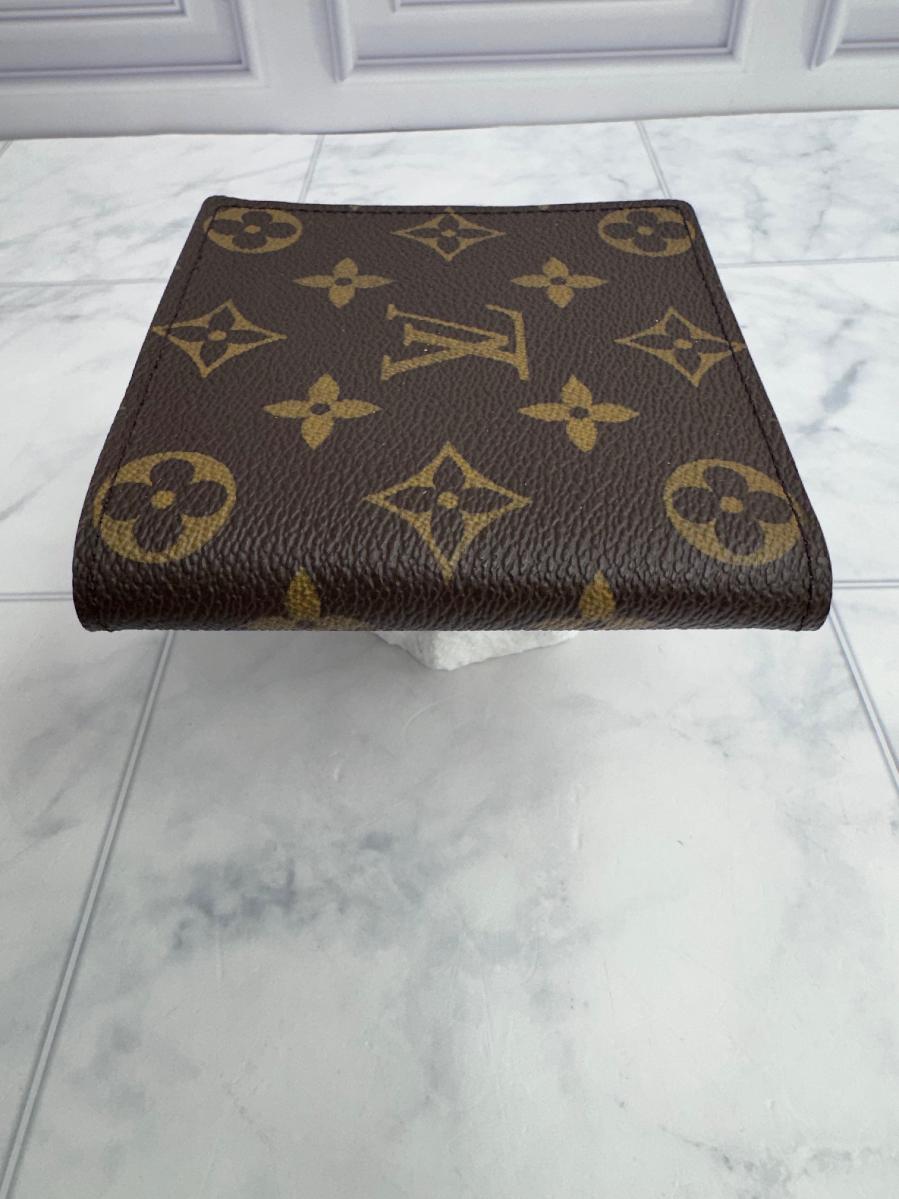 Louis Vuitton Monogram Bifold Wallet