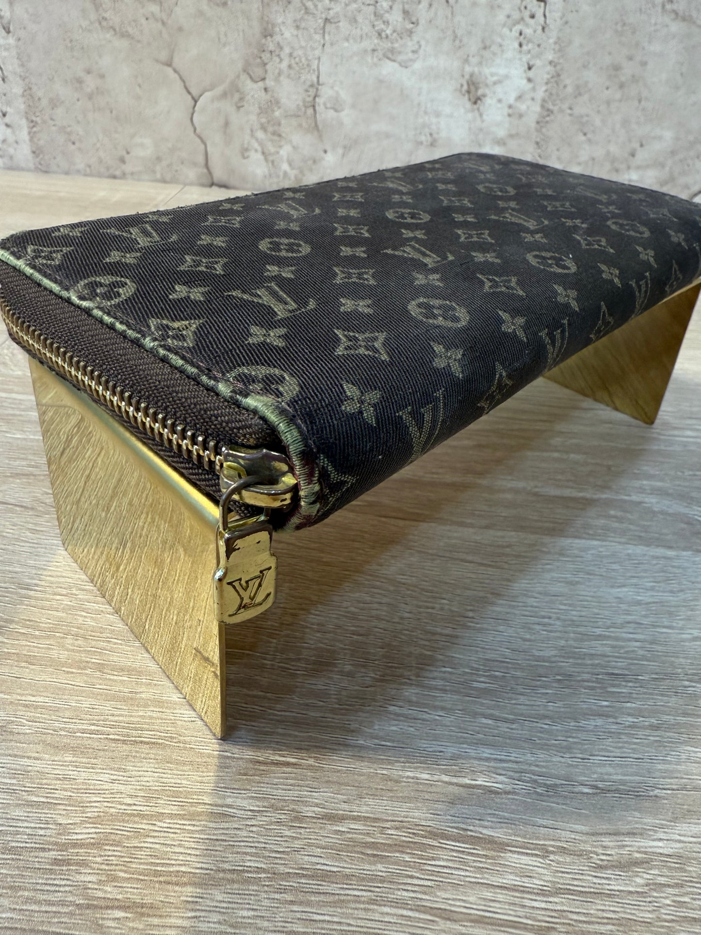 Louis Vuitton Brown Monogram Mini Lin Zippy Wallet