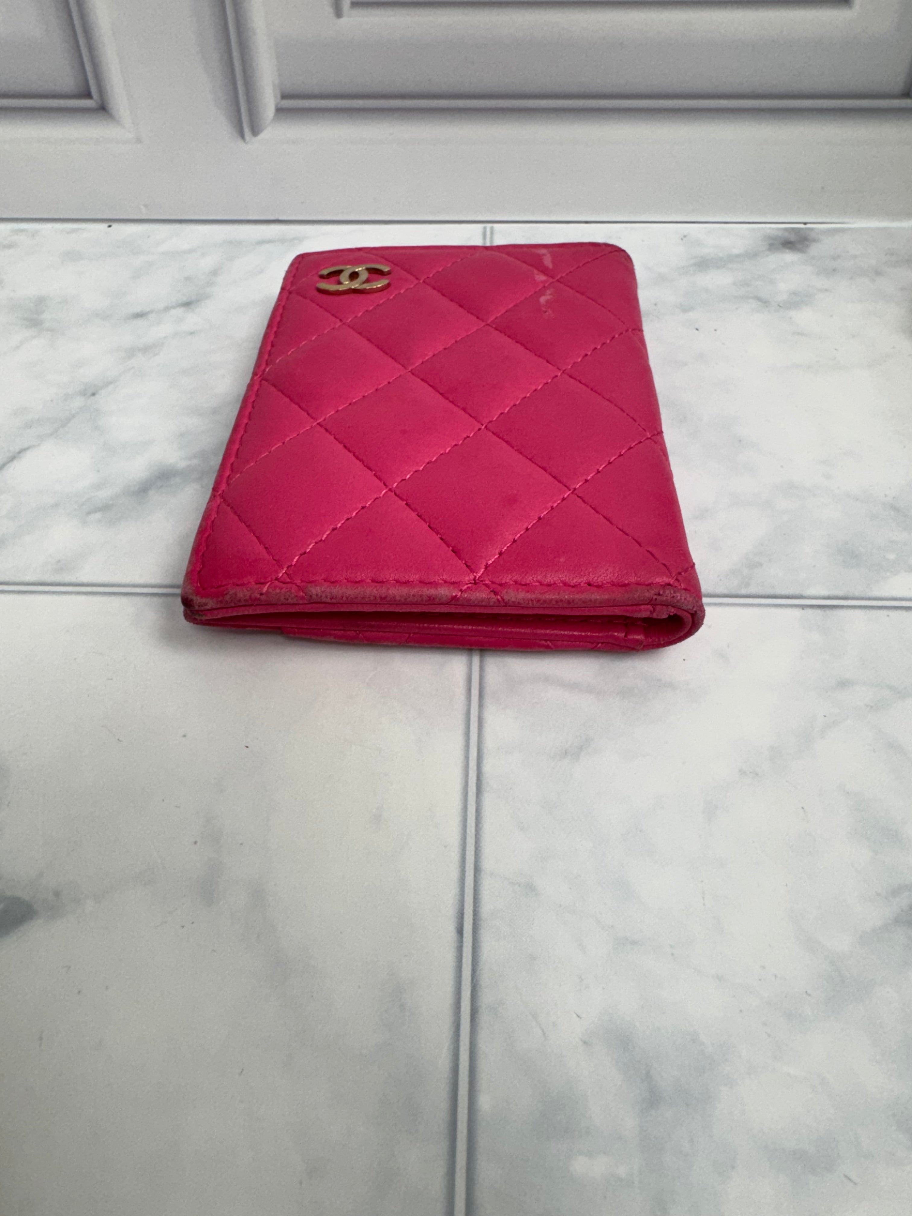 Chanel Pink Diamond Quilted Leather Pocket Organizer