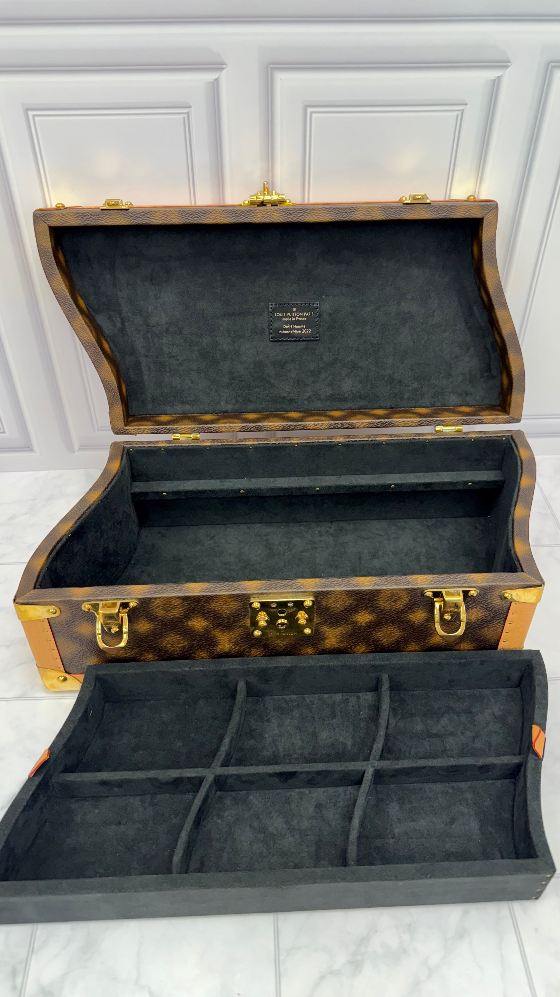 *DONS DROP* LIKE NEW - Louis Vuitton Monogram Malle Fleurs Trunk
