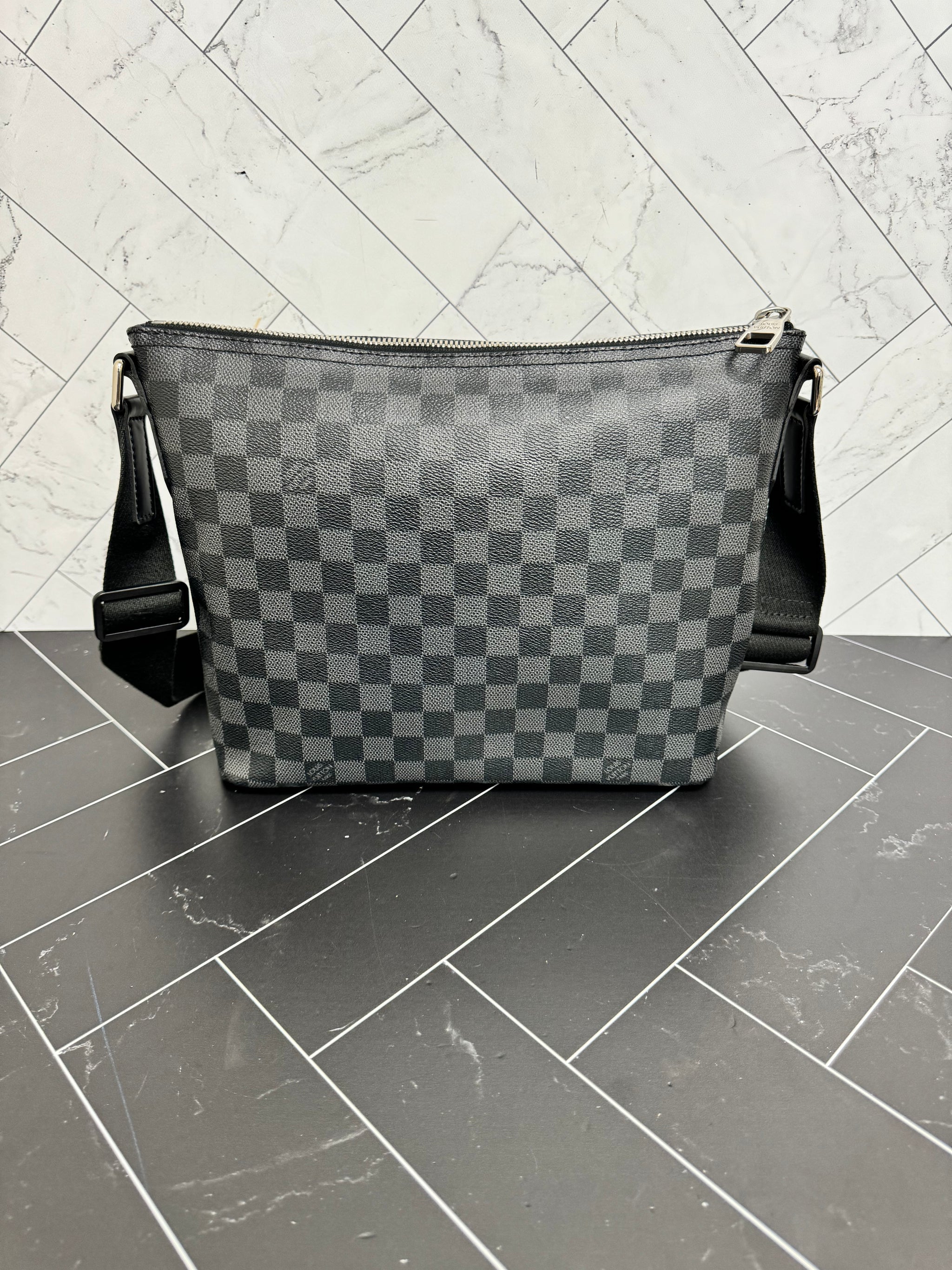 Louis Vuitton Damier Graphite Mick PM