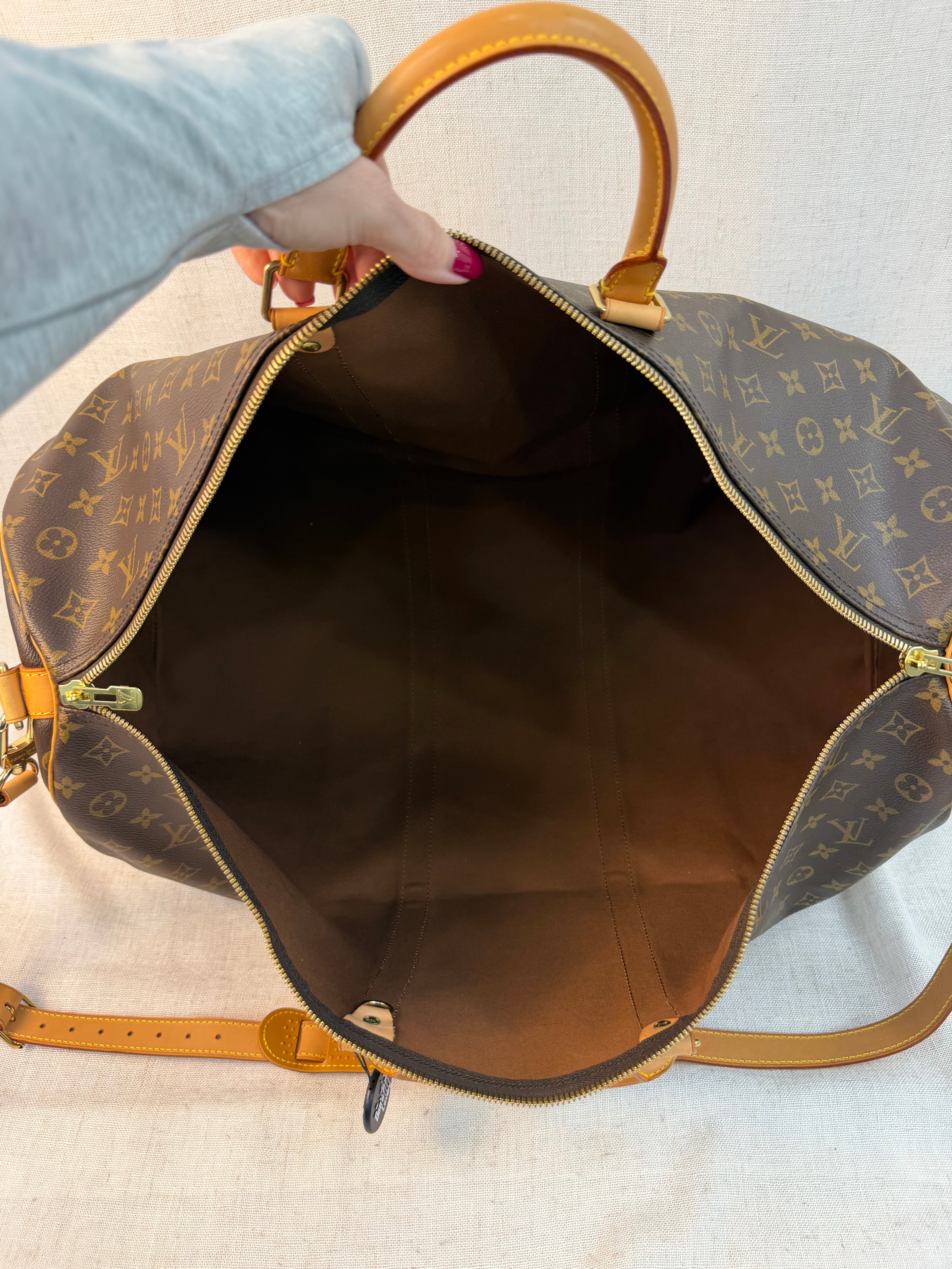 Louis Vuitton Monogram Keepall Bandouliere 60