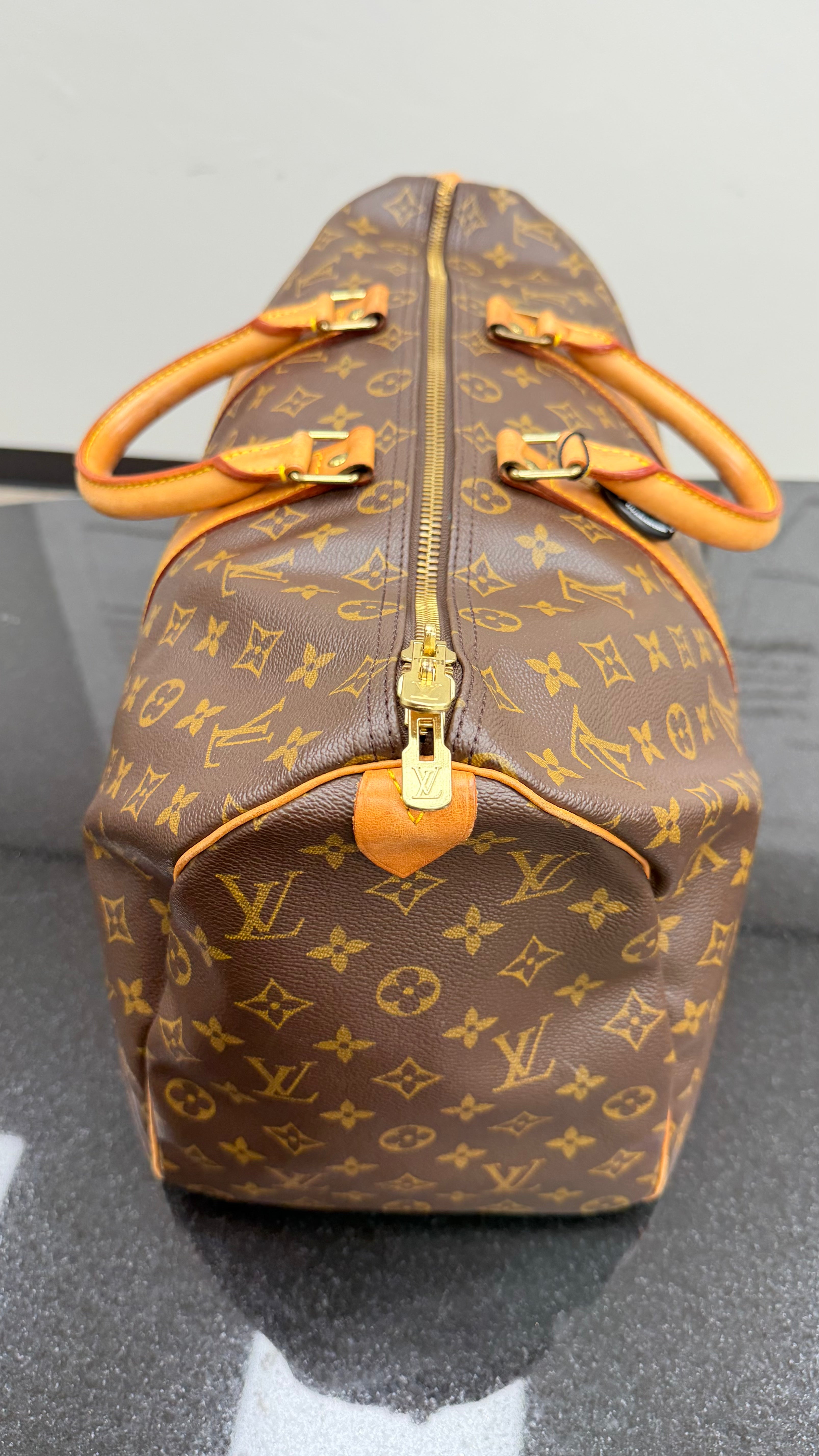Louis Vuitton Monogram Keepall 45
