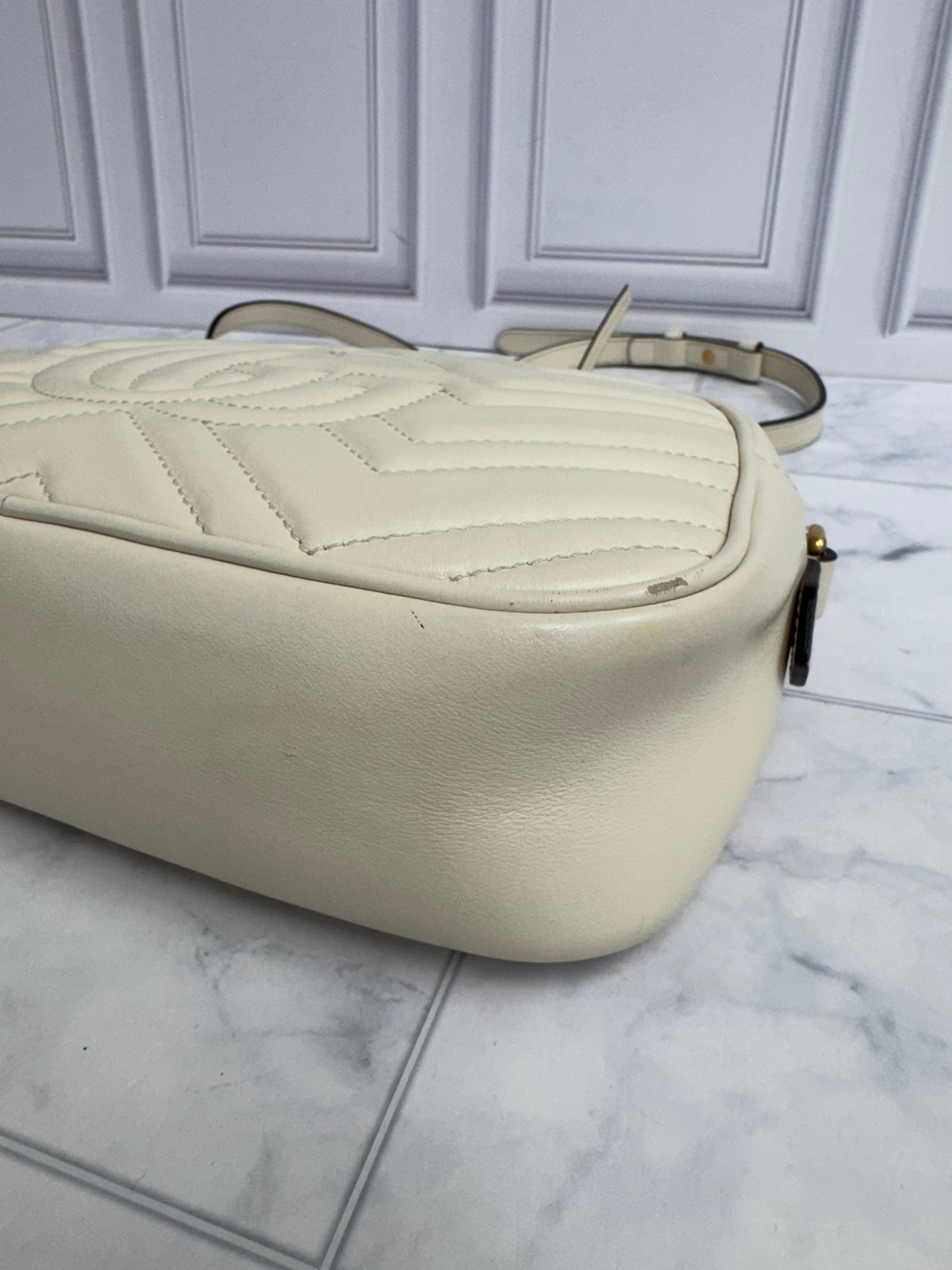 Gucci Cream Chevron Quilted Leather GG Marmont Small Camera Bag