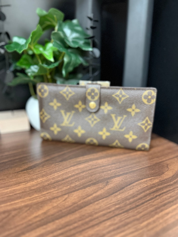 Louis Vuitton Monogram French Kisslock Clasp Wallet