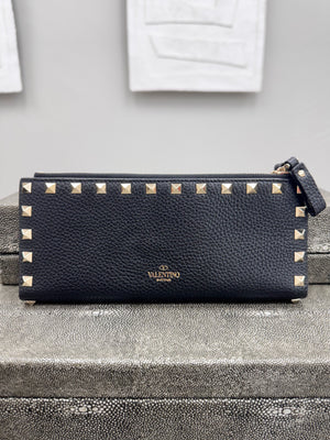Valentino Black Pebbled Leather Rockstud Double Zip Wallet