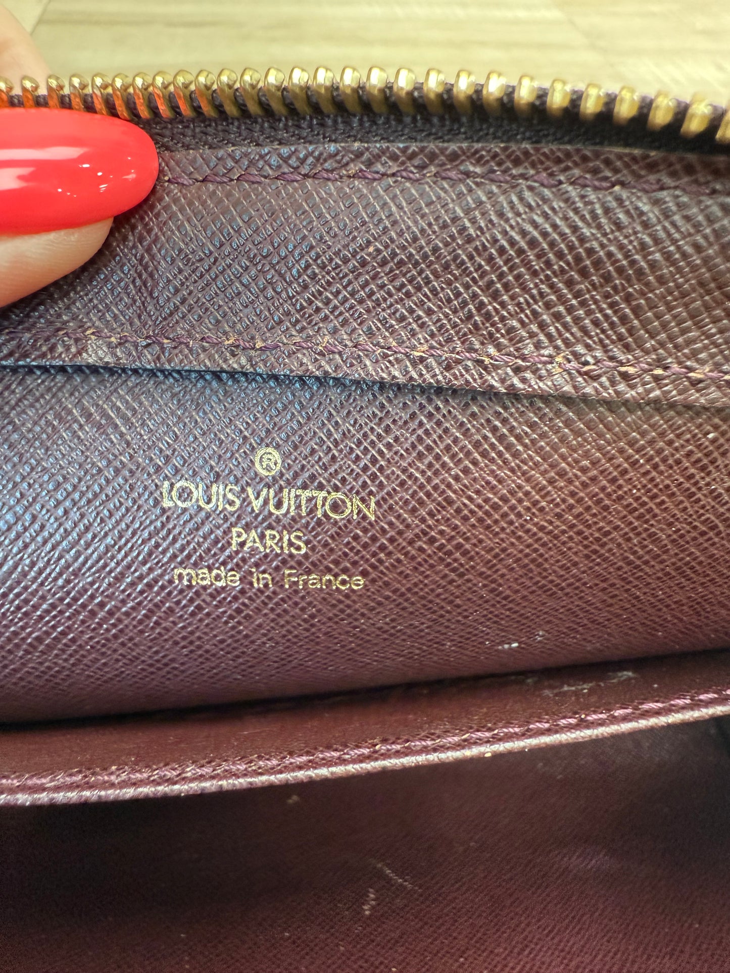 Louis Vuitton Burgundy Taiga Leather Baikal Clutch Bag