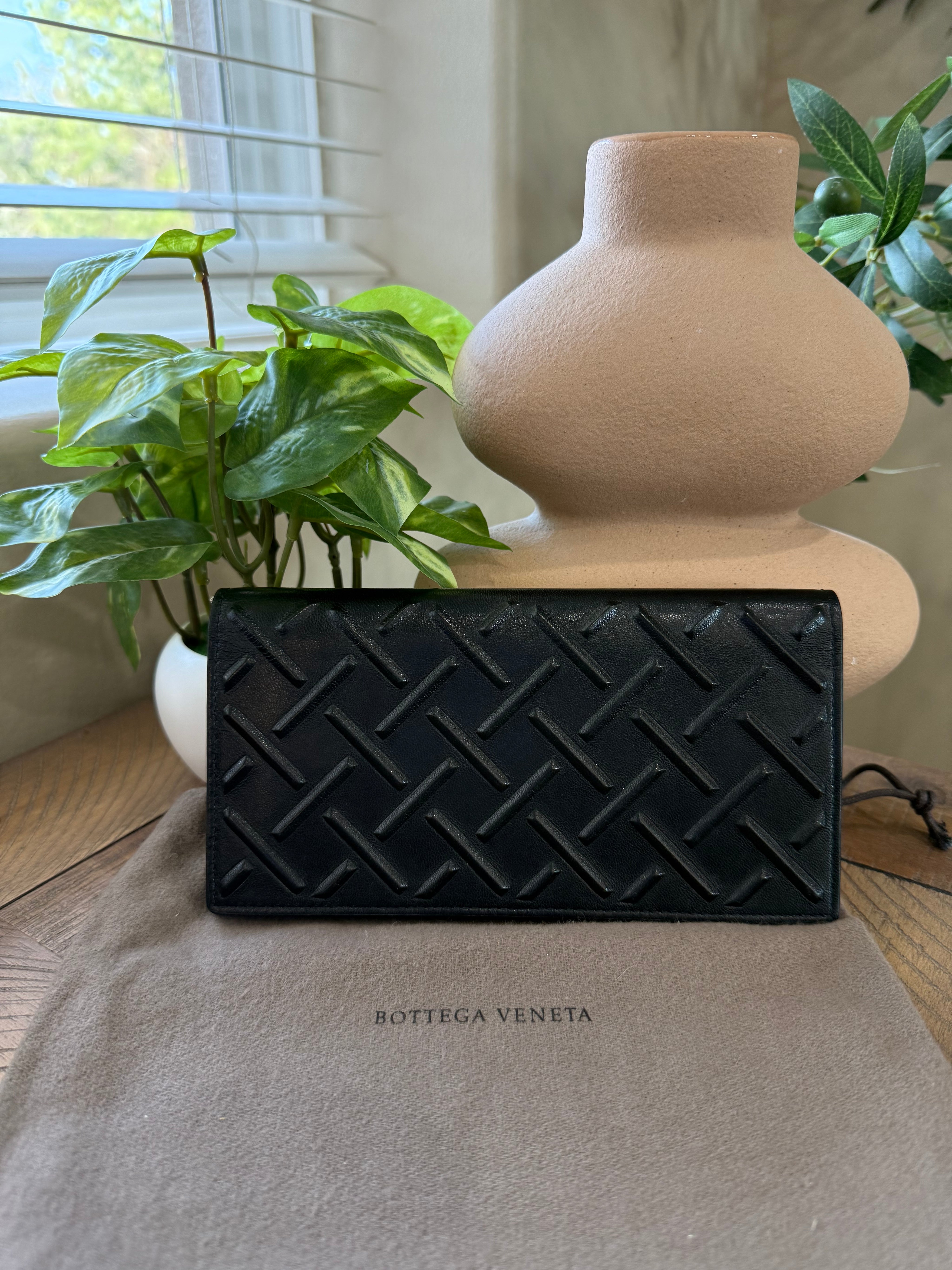 Bottega Black Nappa19 Leather Long Wallet