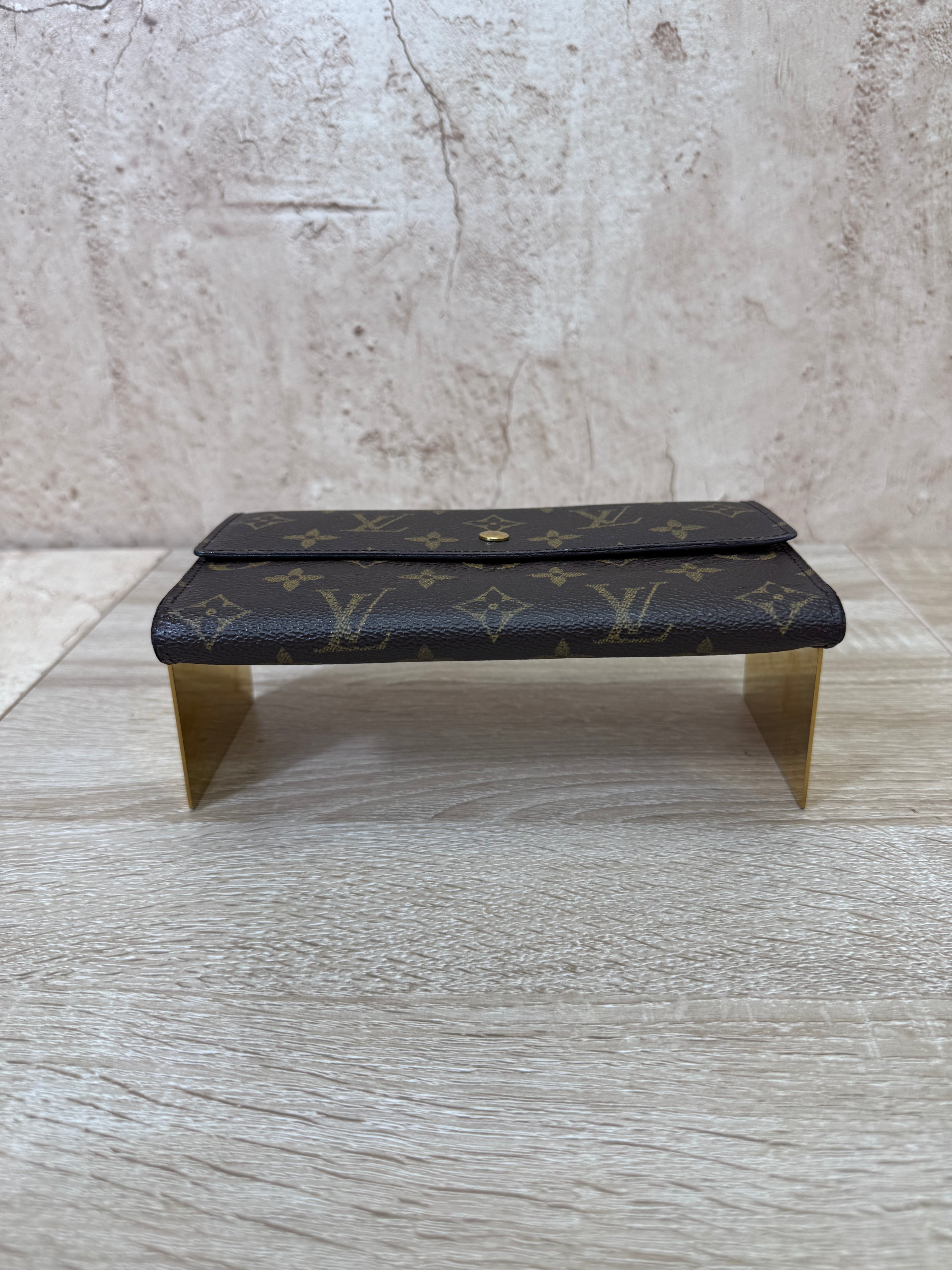 Louis Vuitton Monogram International Wallet