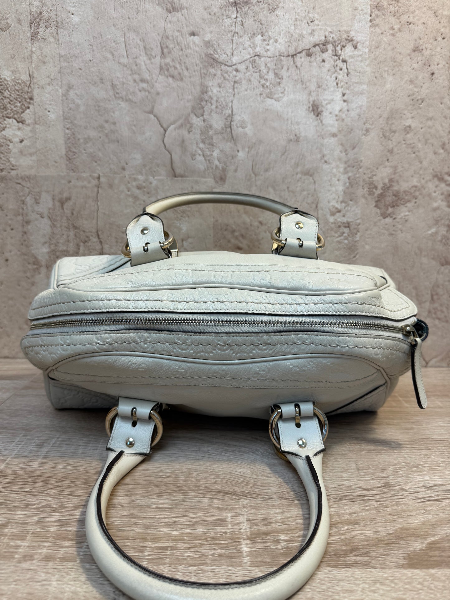 Gucci Cream Leather Horsebit Shoulder Bag