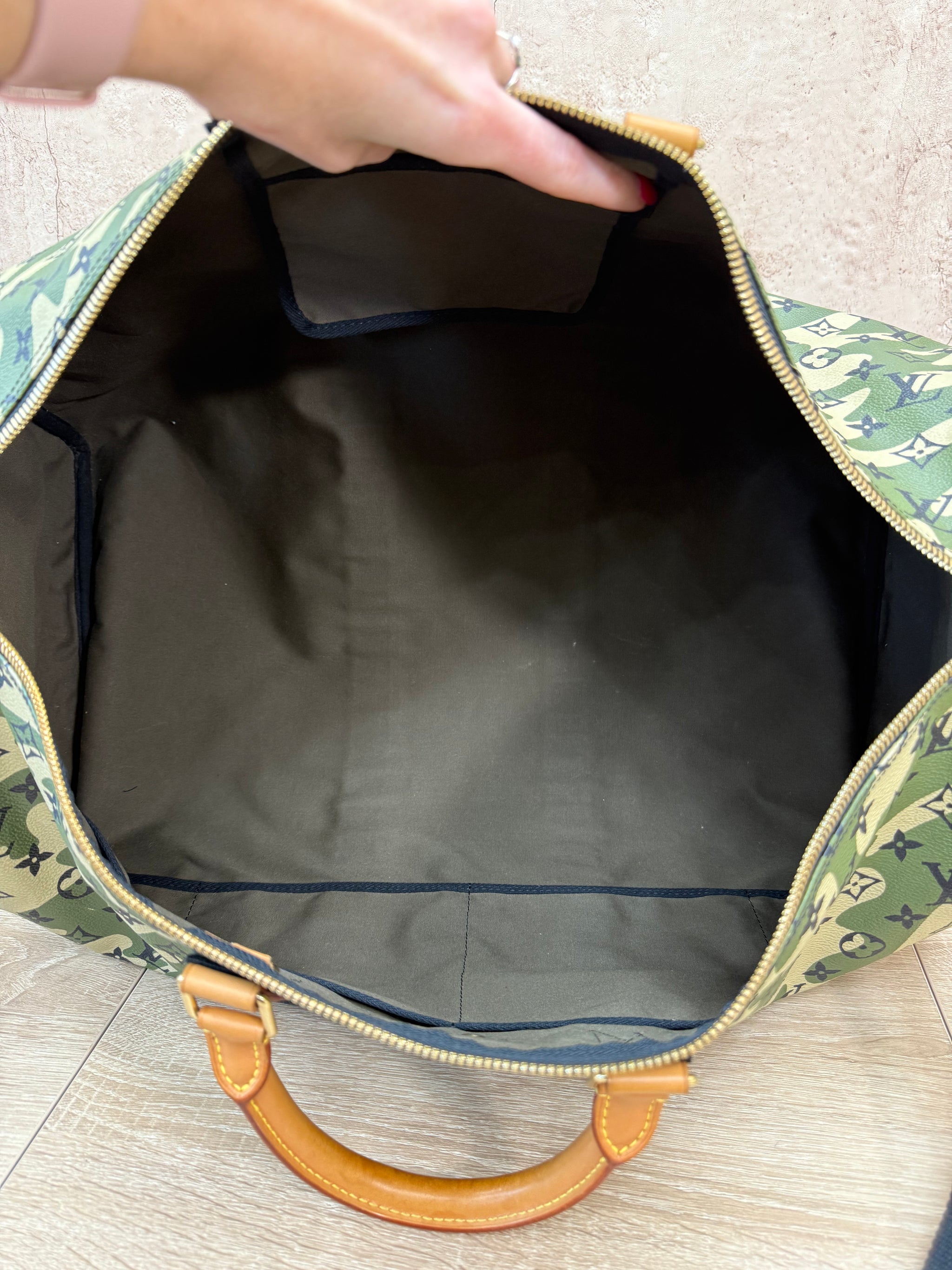 Louis Vuitton x Murakami Green Monogramouflage Keepall 55 Bandoulière