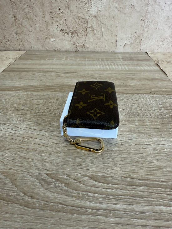 Louis Vuitton Monogram Key Cles