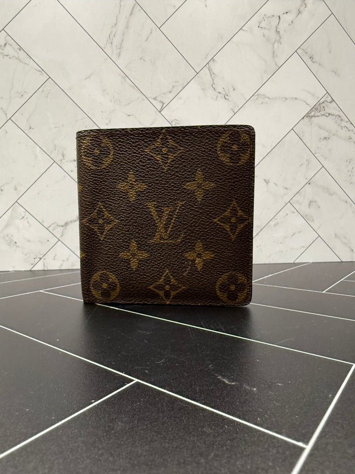 Louis Vuitton Monogram Men’s Bifold