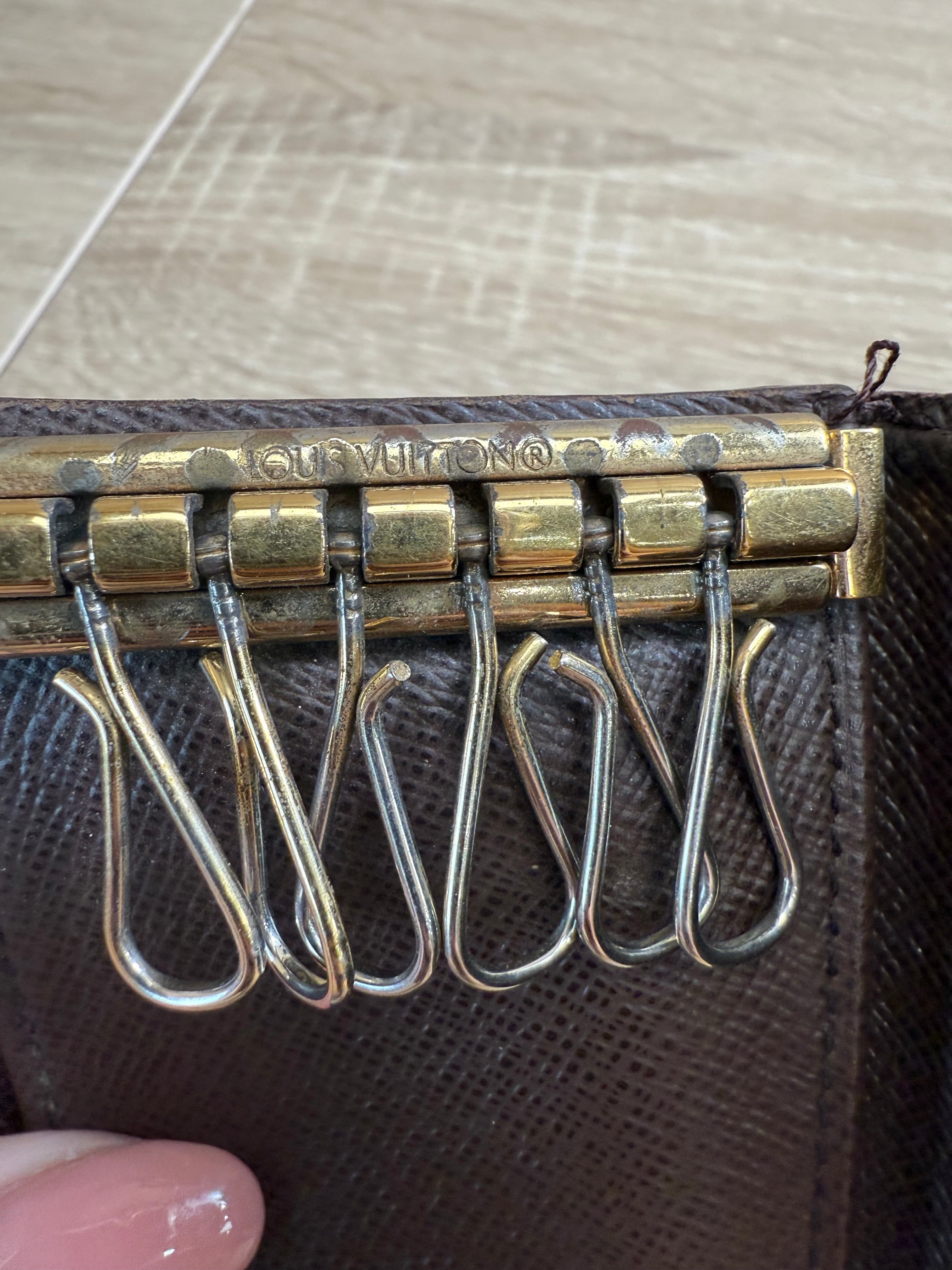 Louis Vuitton Damier Ebene 6 Key Ring Case