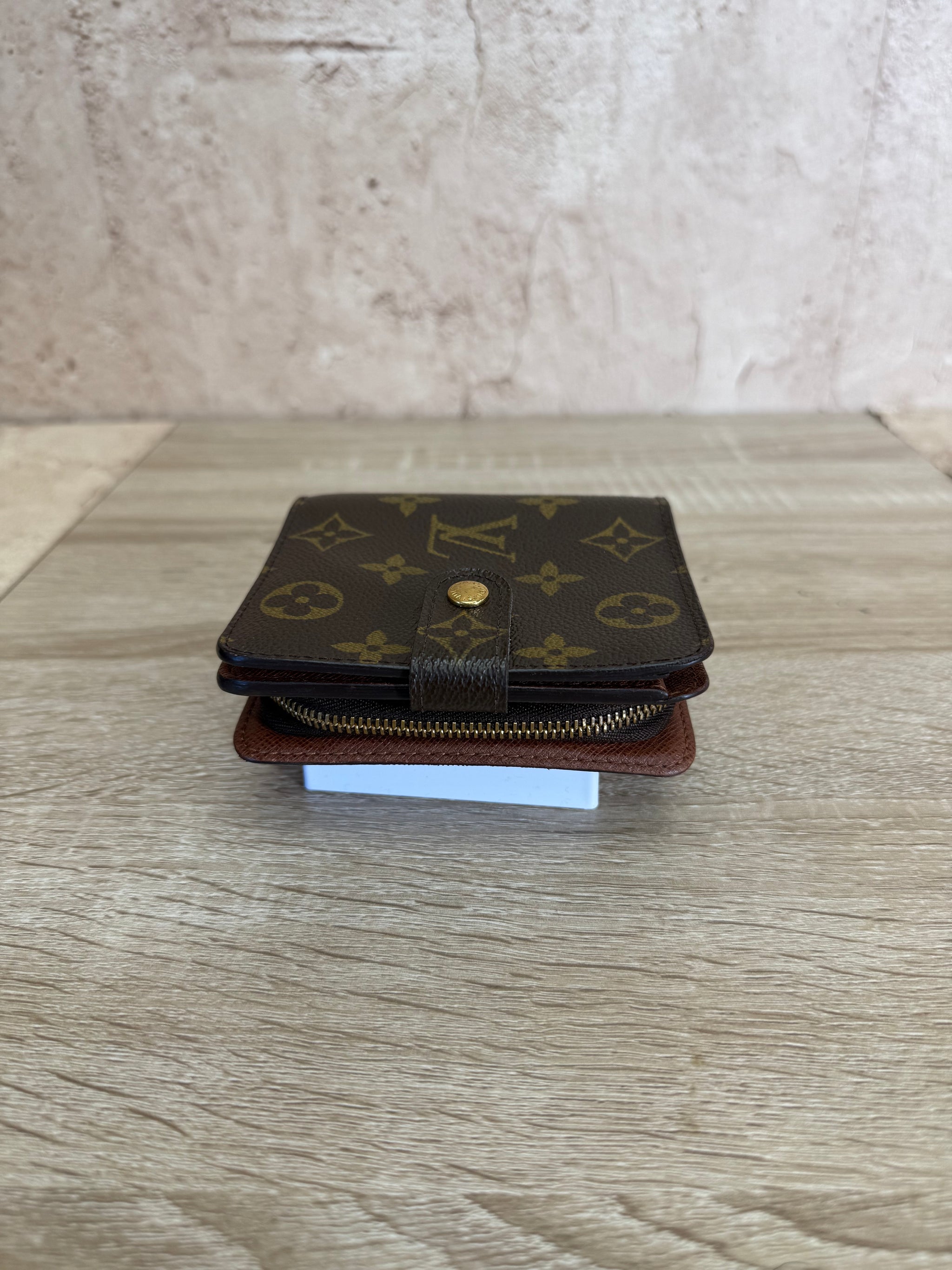 Louis Vuitton Monogram Compact Zippy Wallet