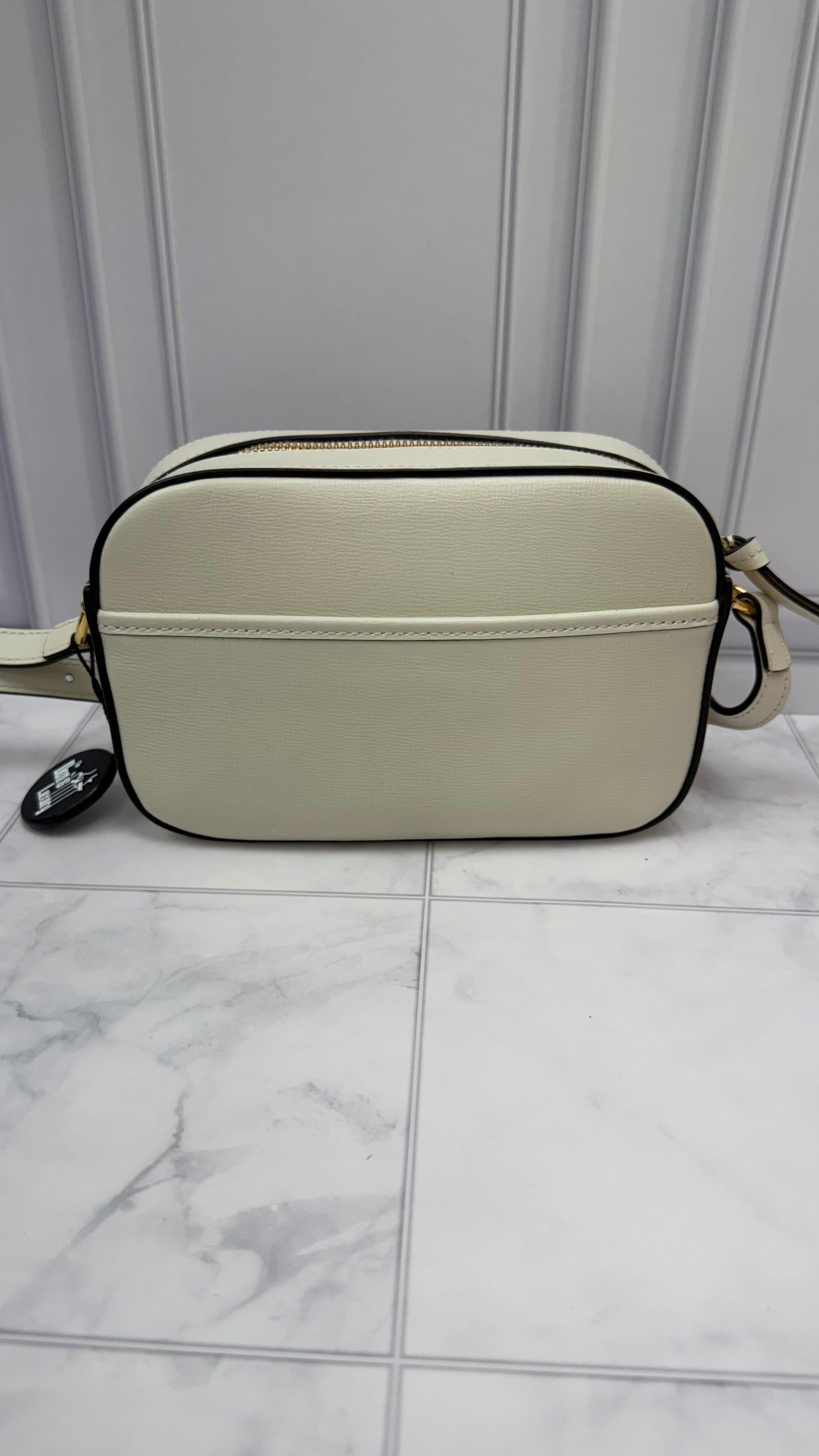 *DONS PRE DROP* LIKE NEW - Gucci White Leather Horsebit 1955 Small Camera Bag