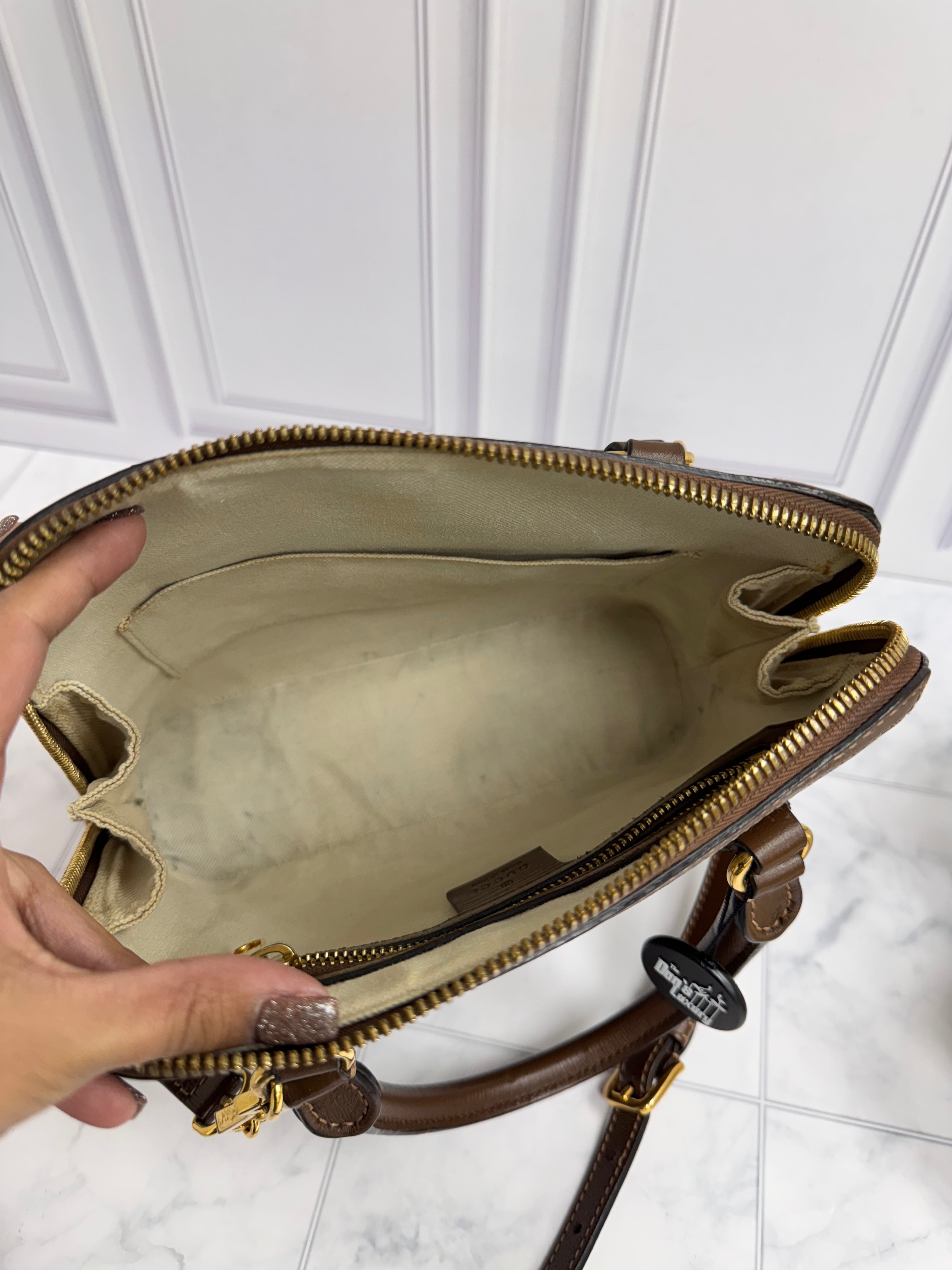 *DONS DROP* Gucci GG Supreme Horsebit 1955 Small Top Handle Bag