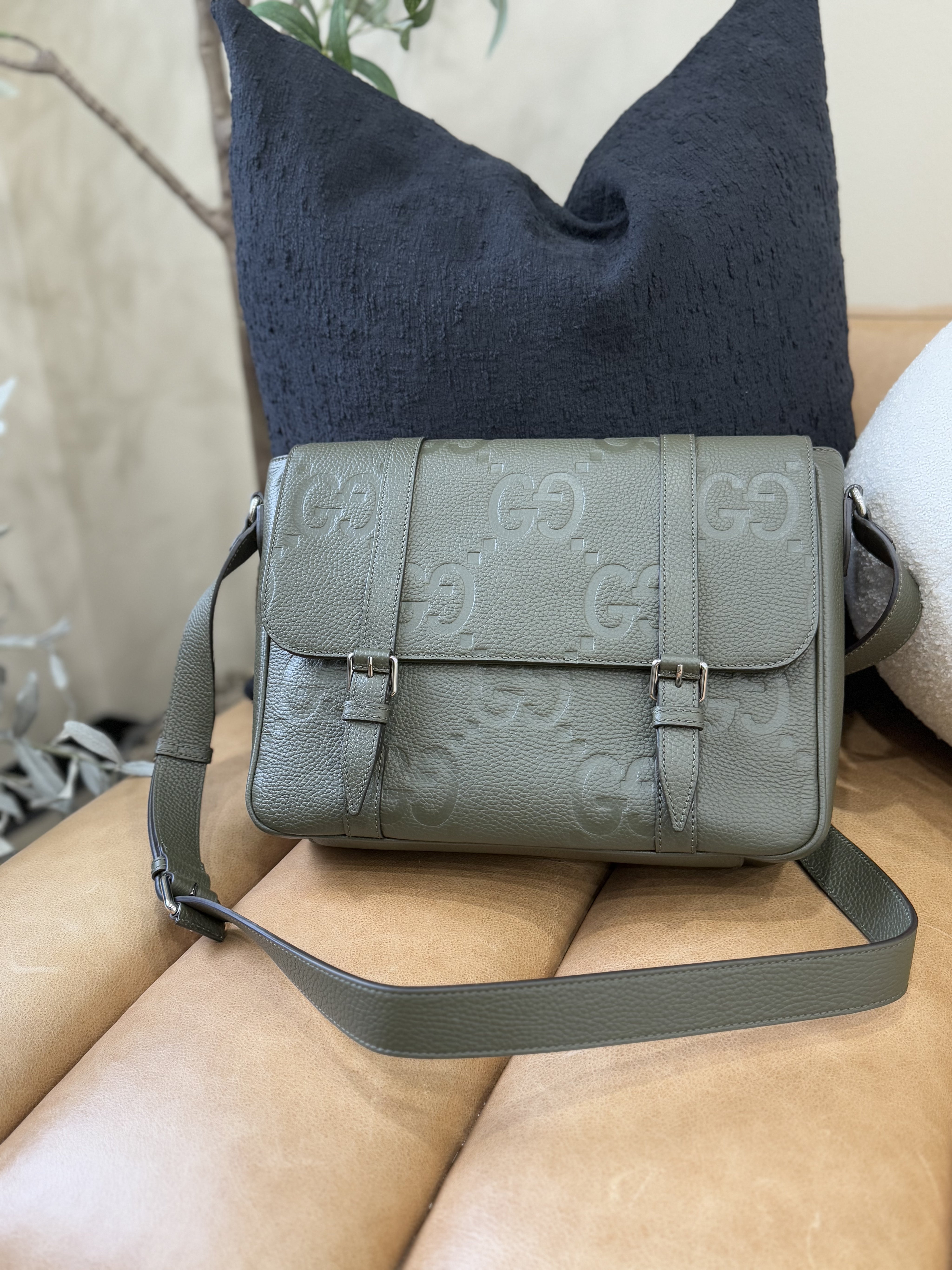 BRAND NEW- Gucci Olive Green Jumbo GG Messenger Bag